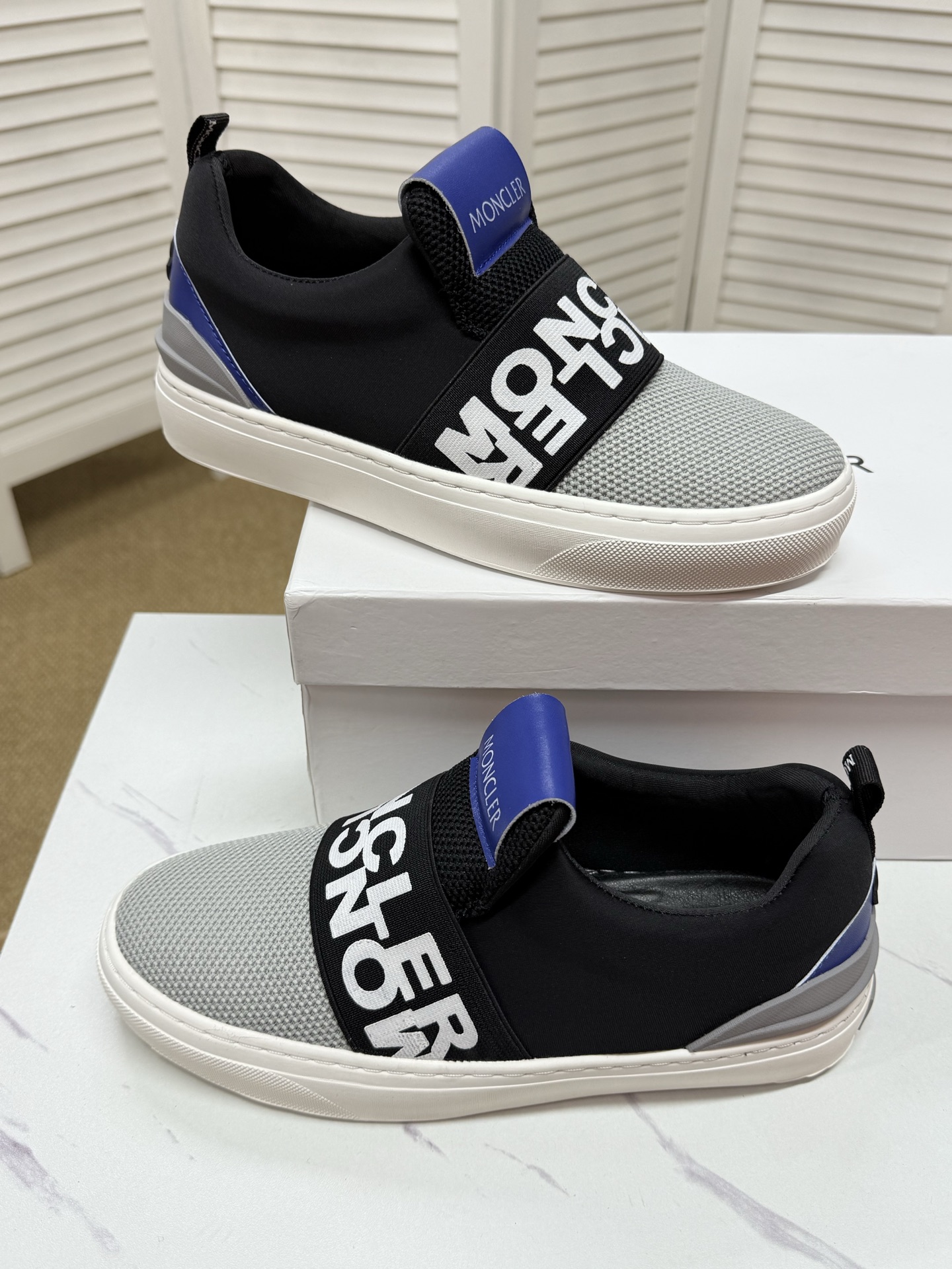 Moncler shoe