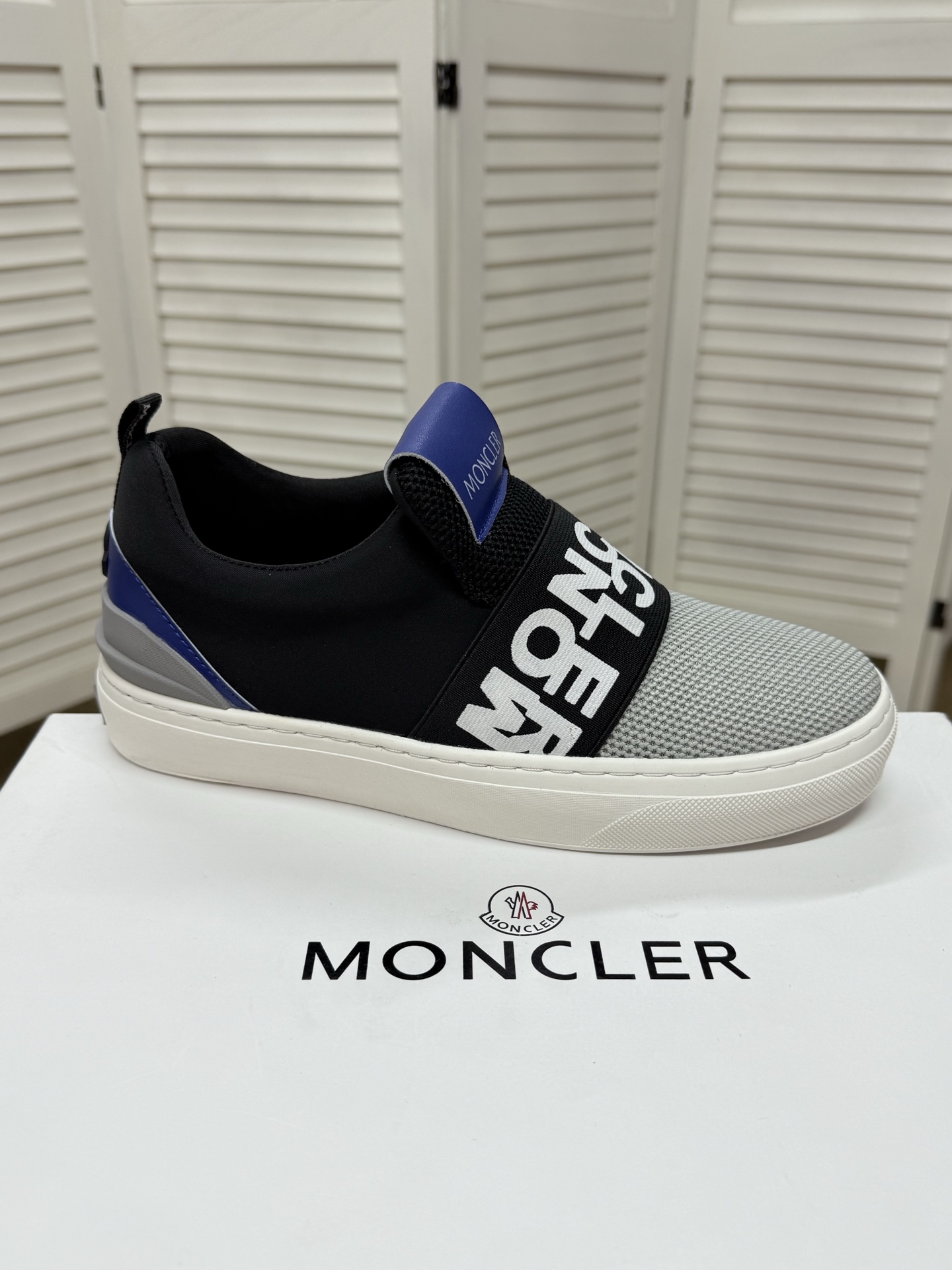 Moncler shoe