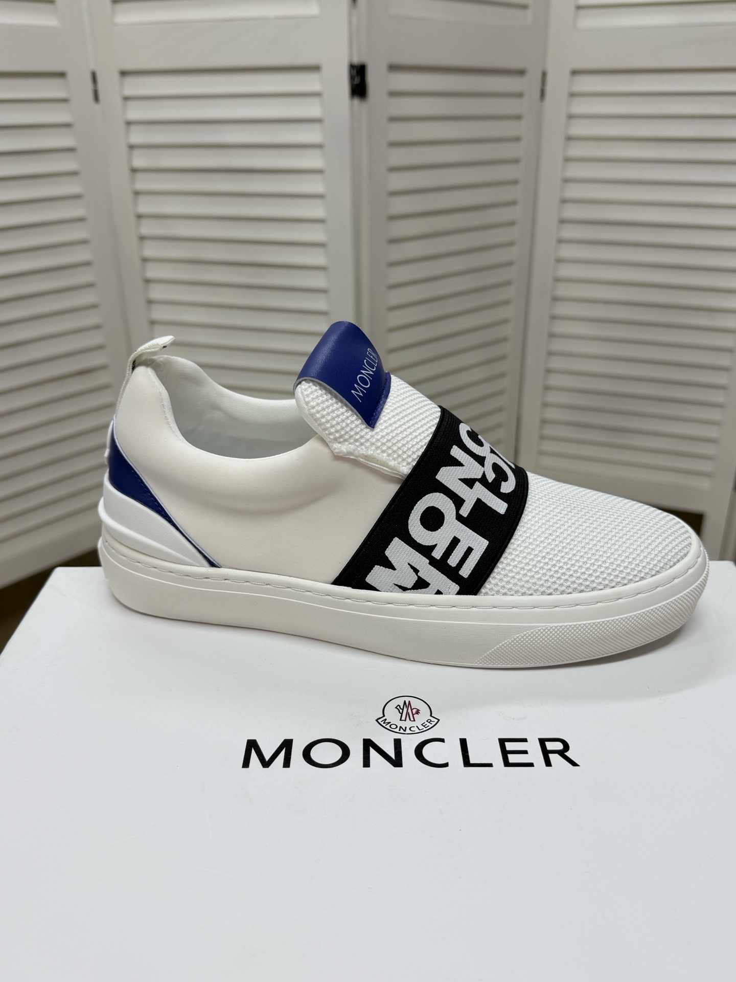Moncler shoe