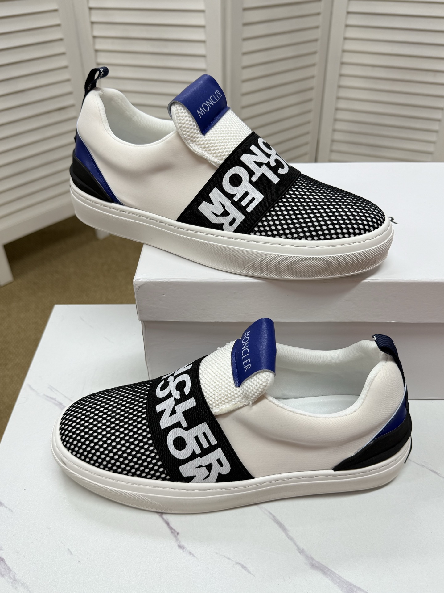 Moncler shoe