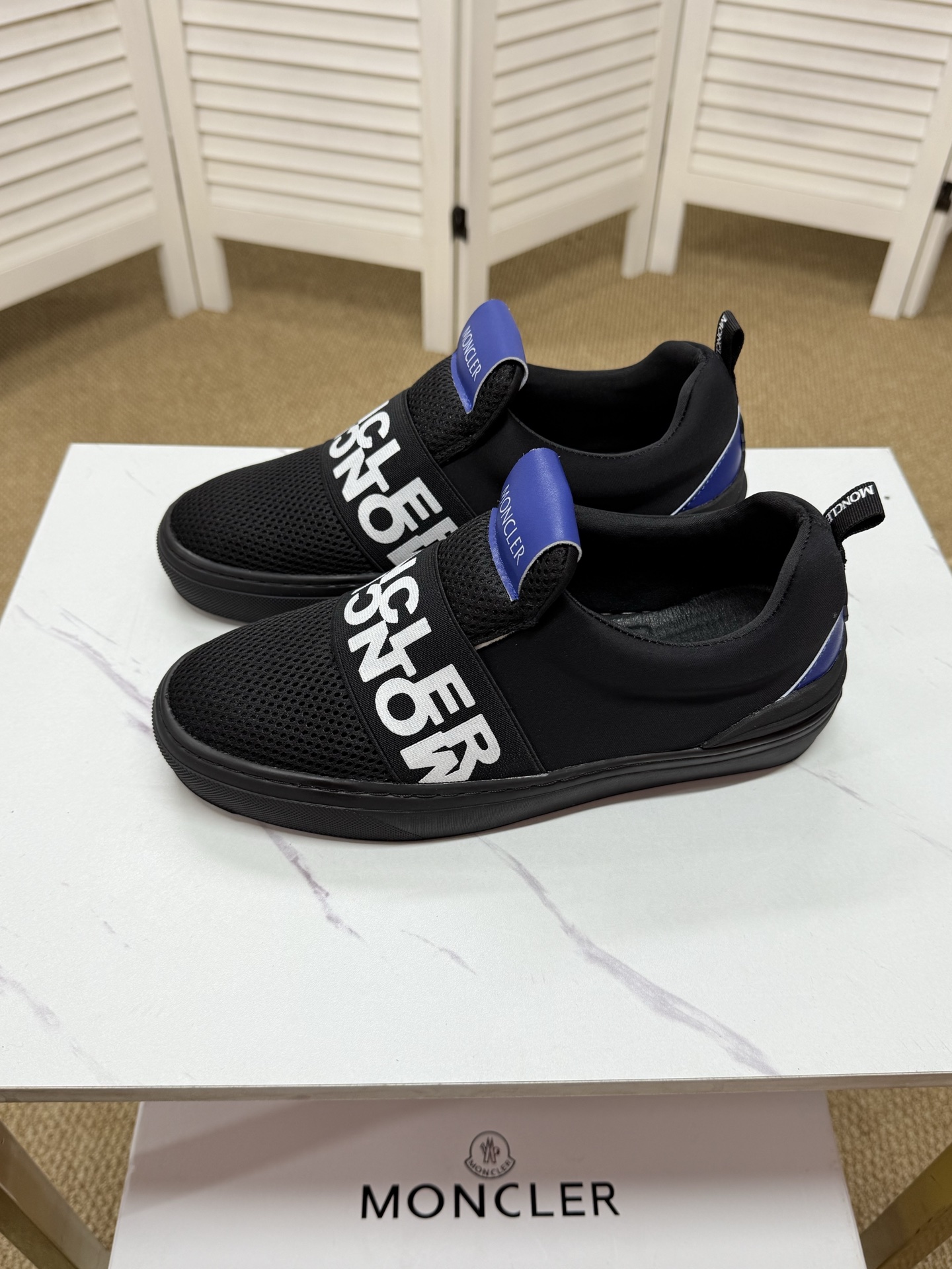 Moncler shoe
