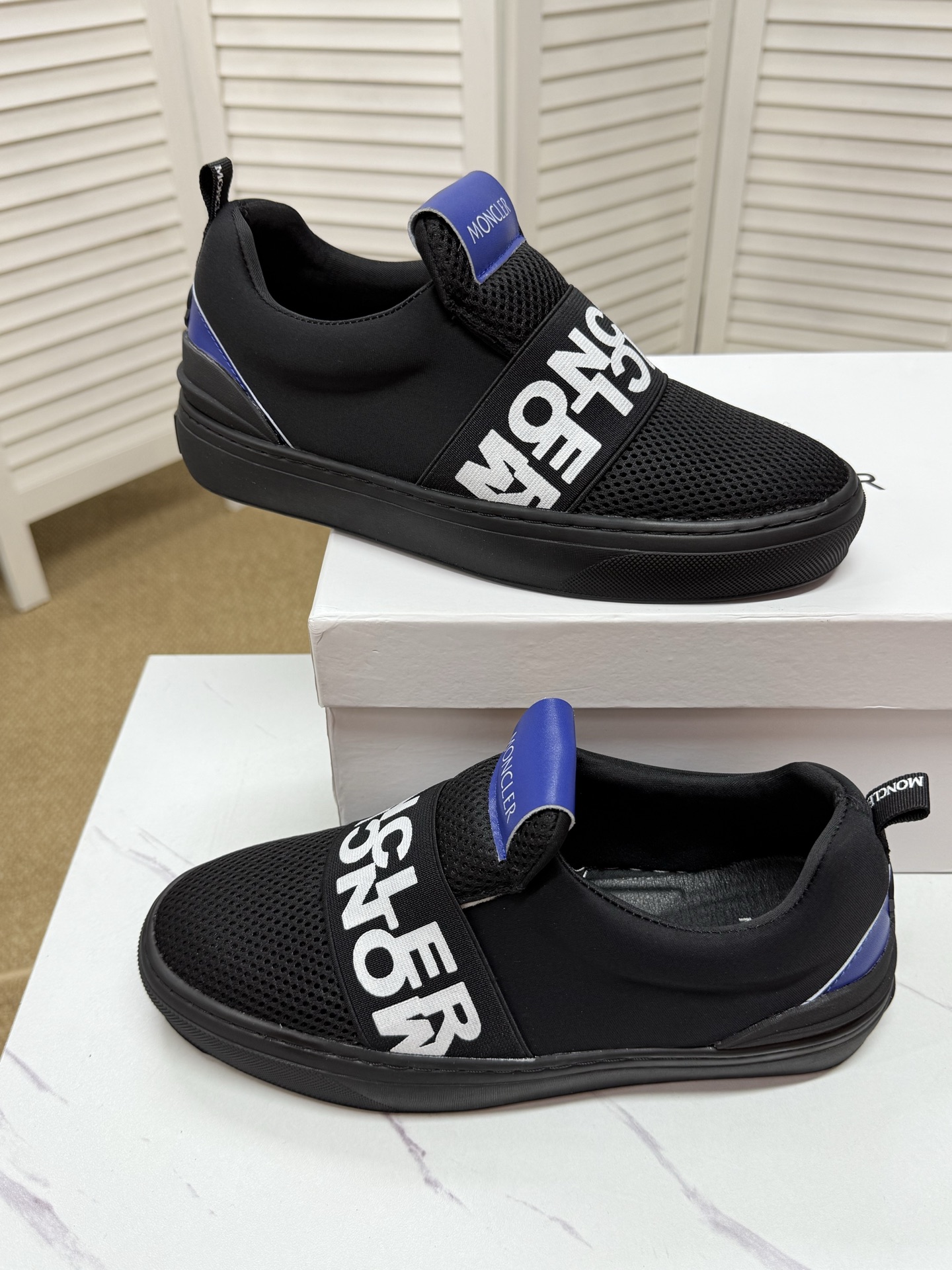 Moncler shoe