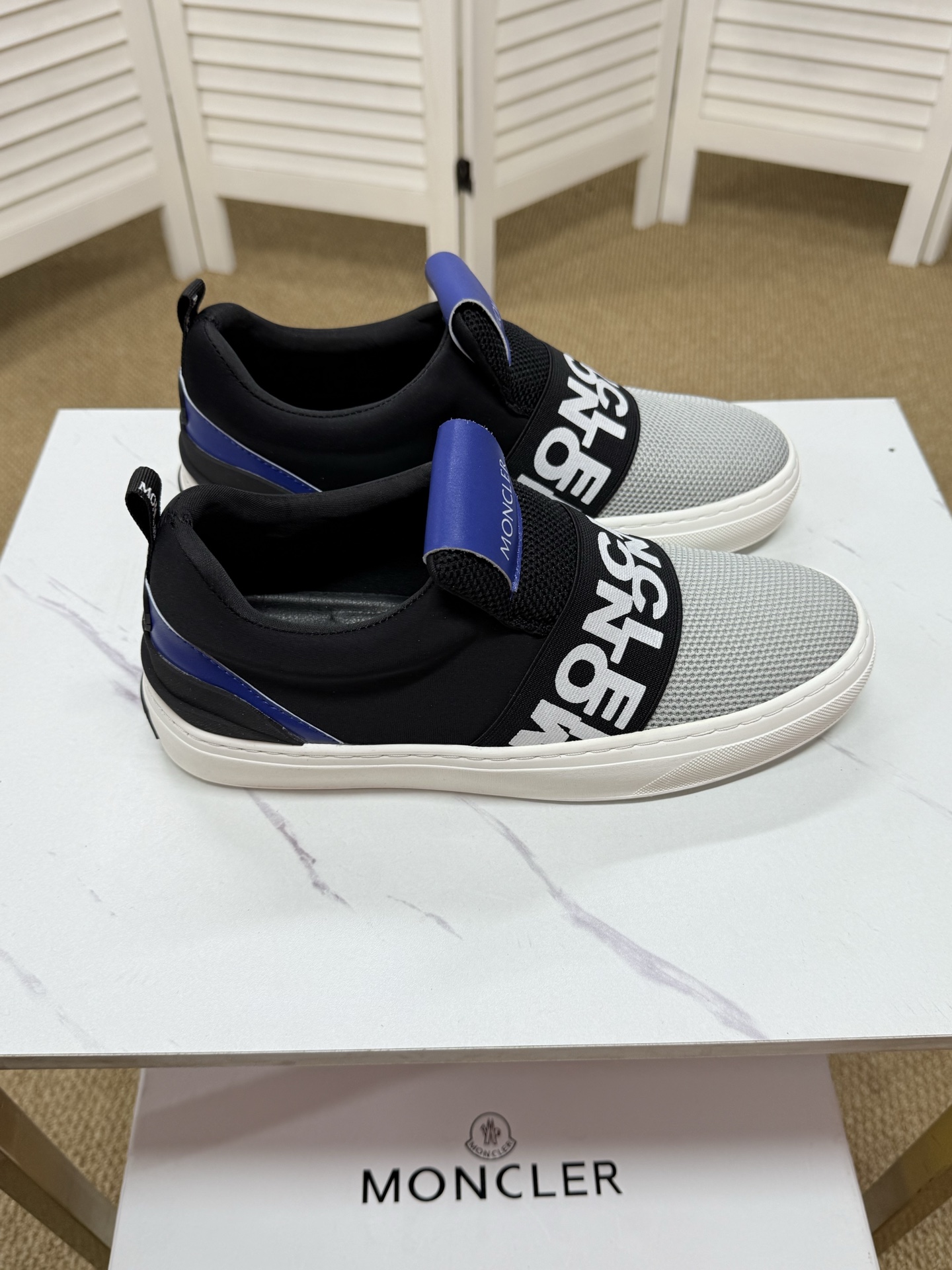 Moncler shoe