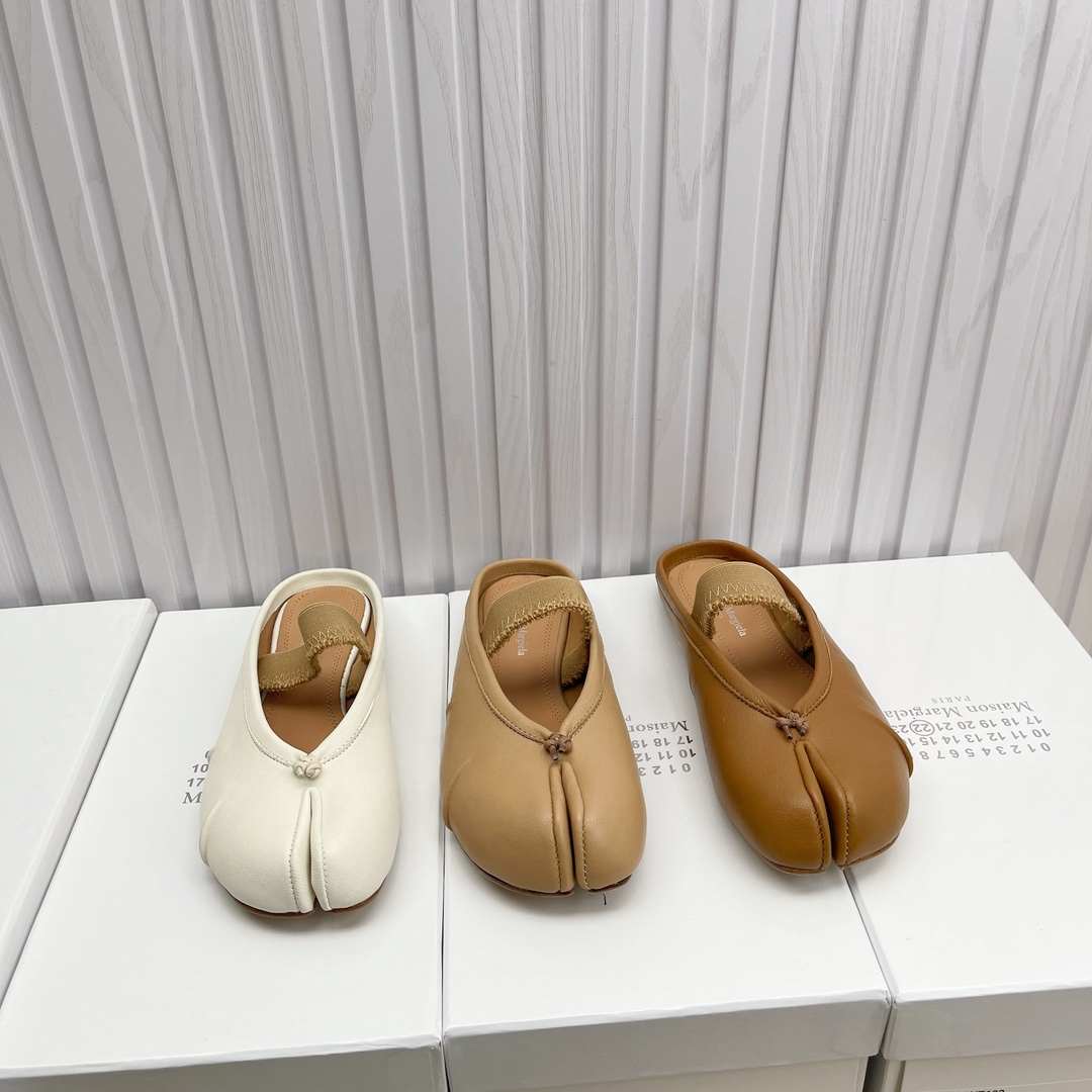Women's shoes collection