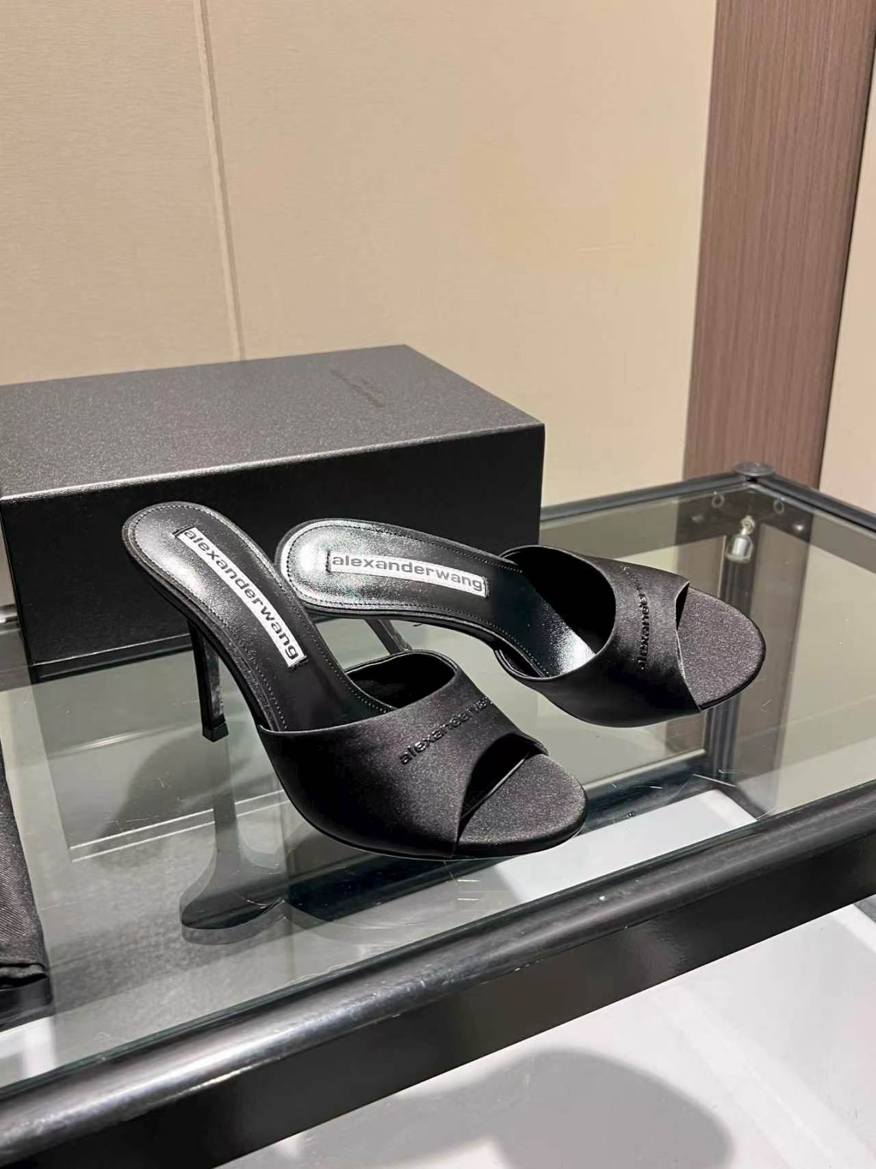 Women's shoes collection