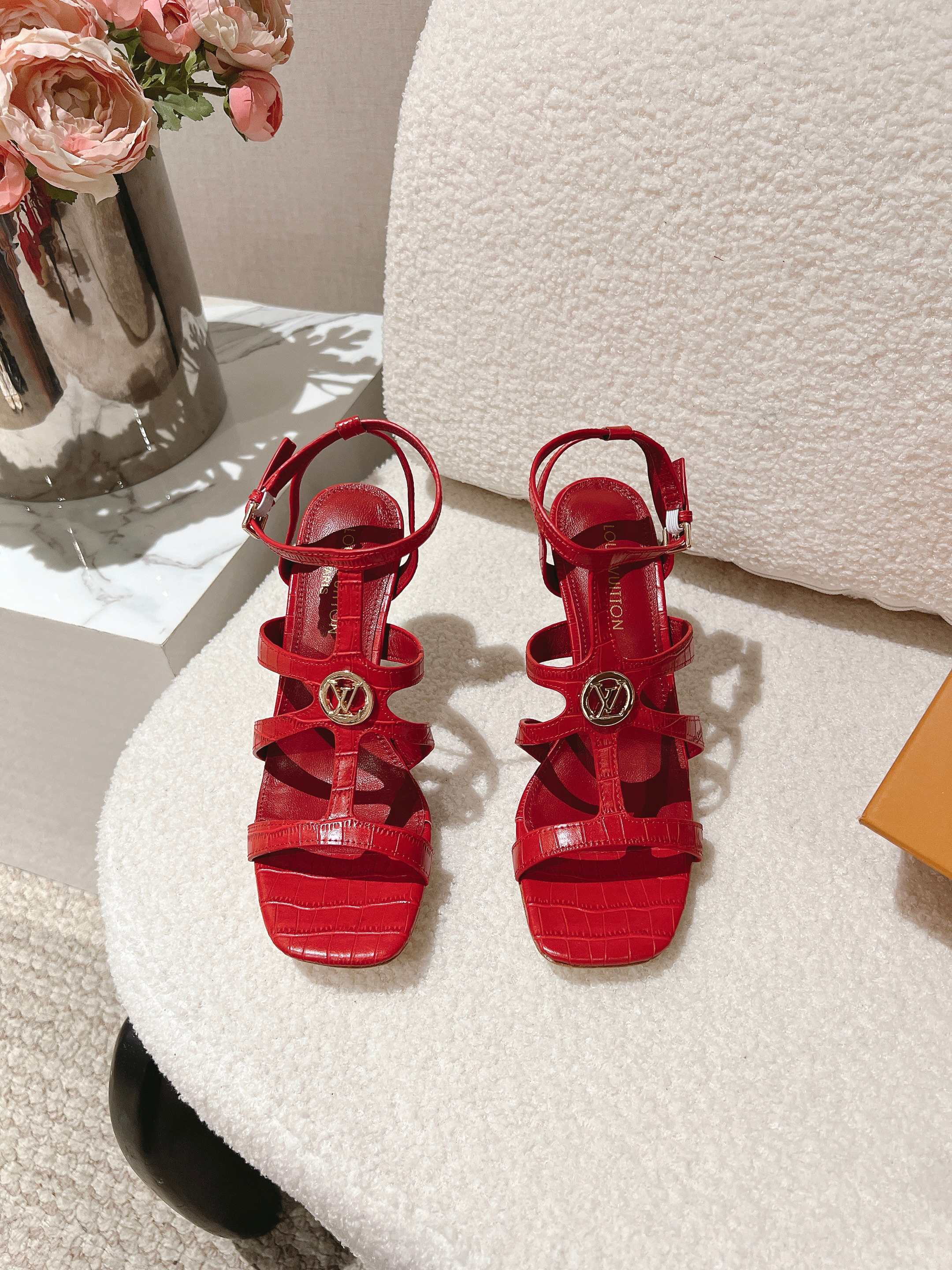 Women's shoes collection