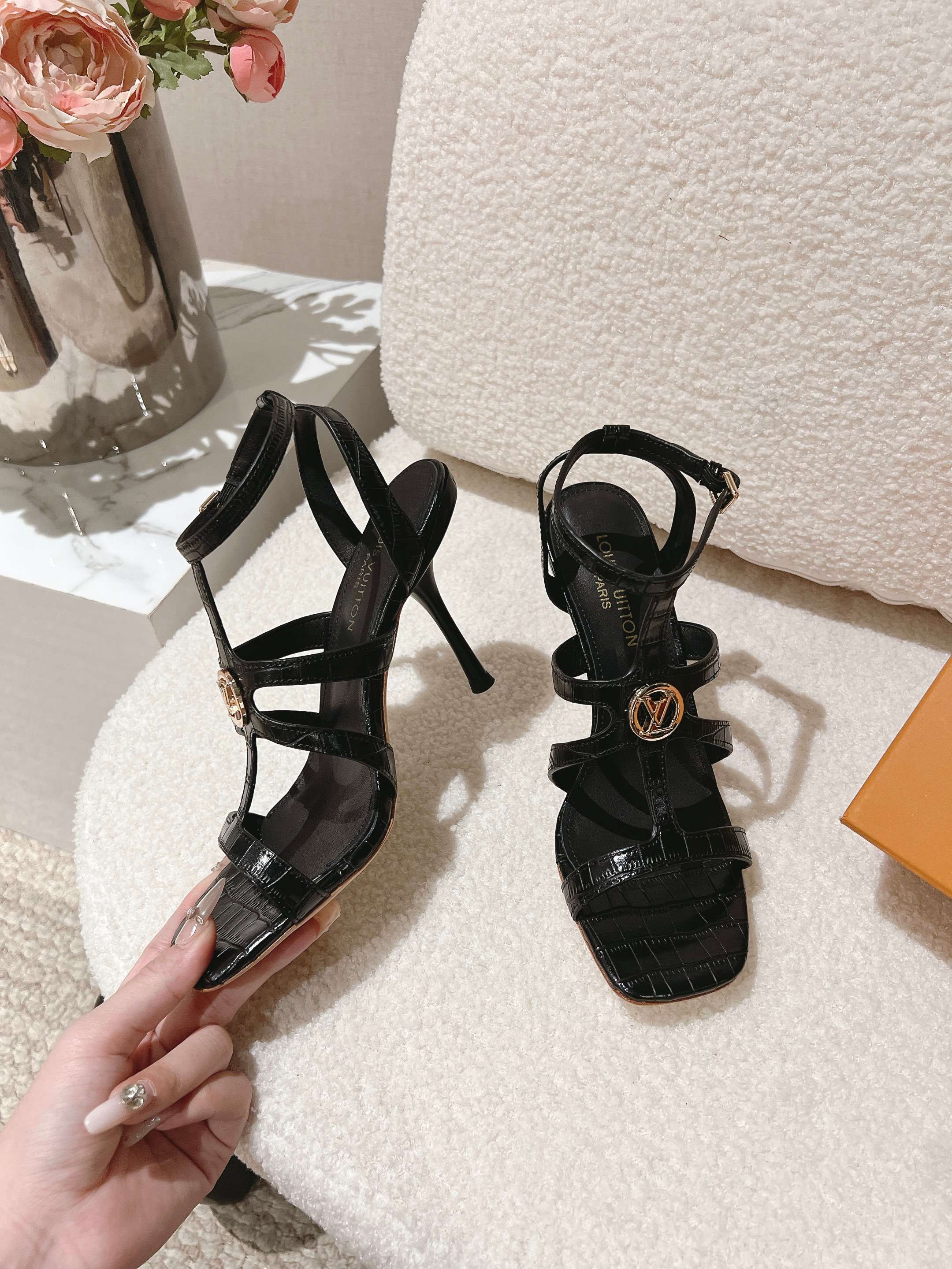 Women's shoes collection