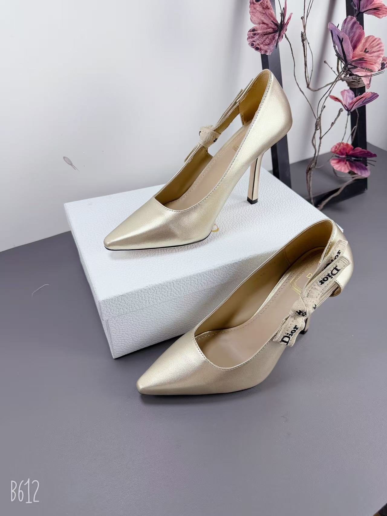 Women's shoes collection