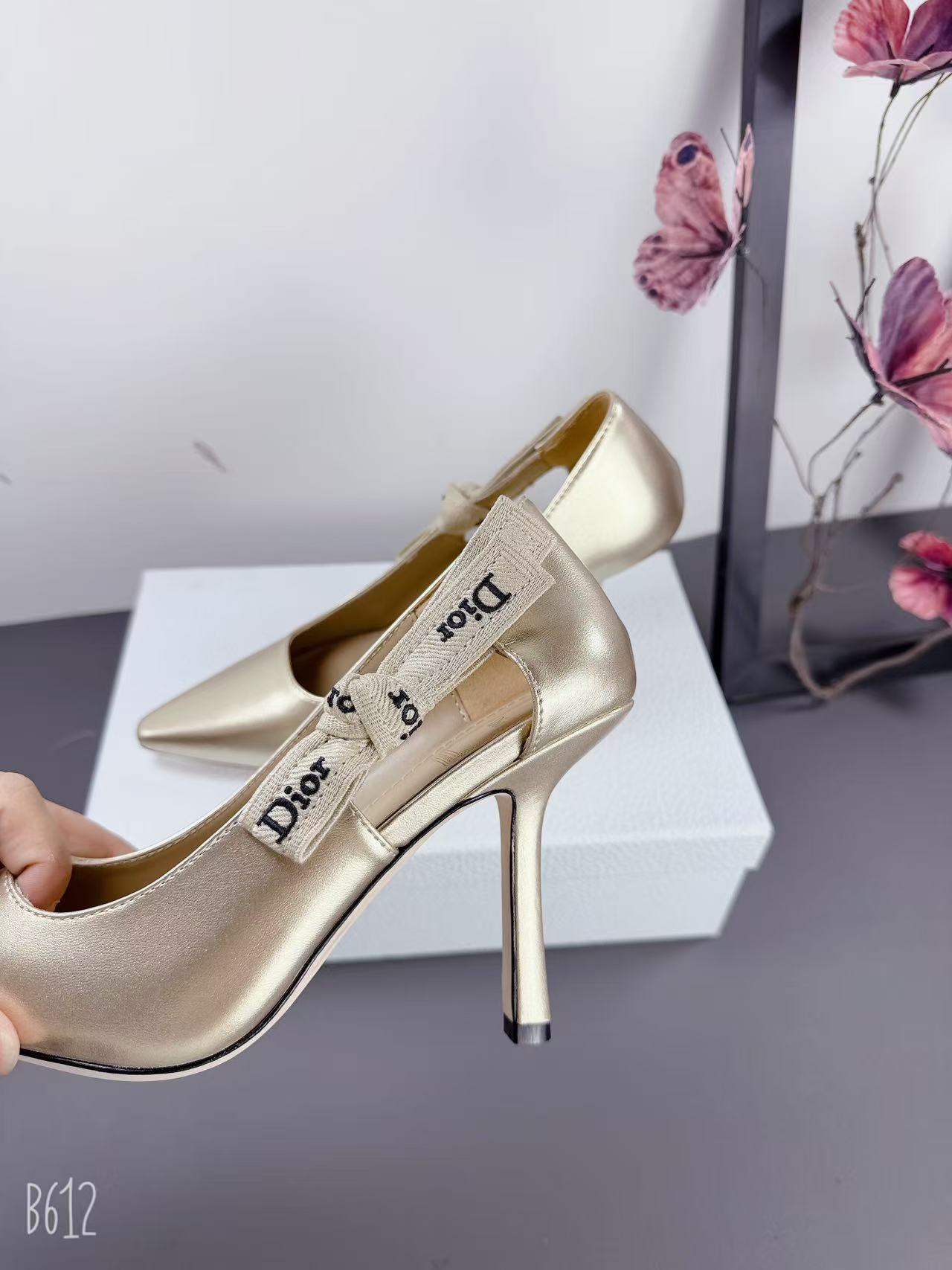 Women's shoes collection