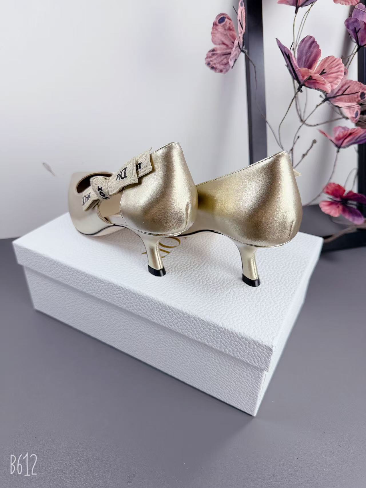 Women's shoes collection