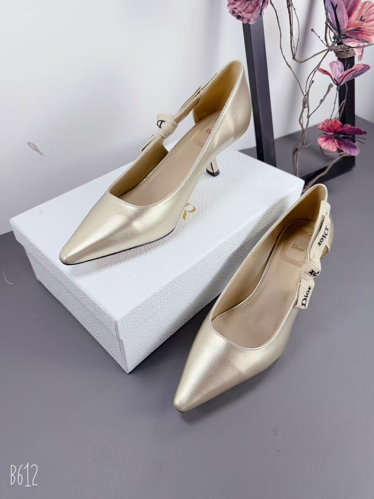 Women's shoes collection