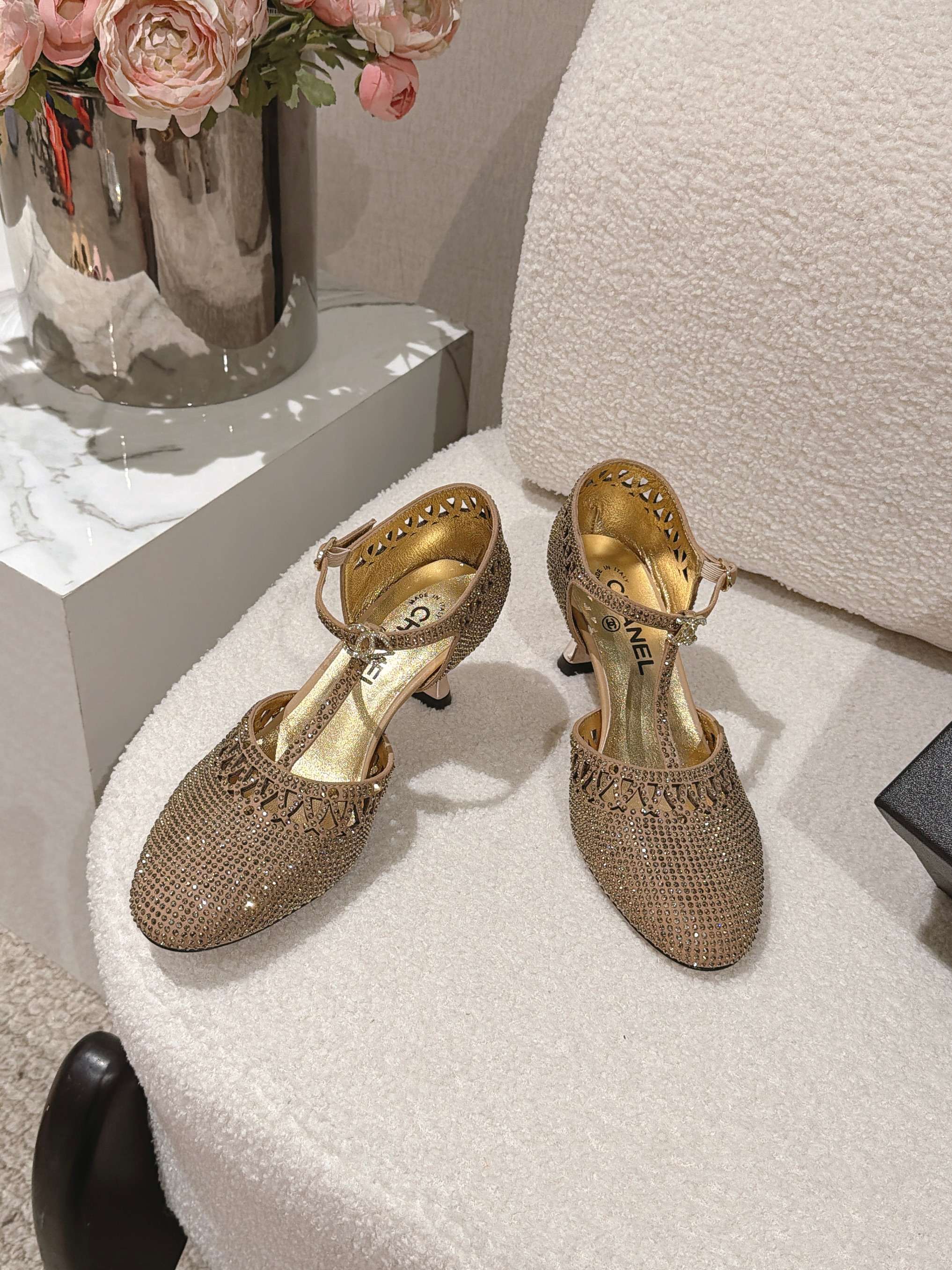 Women's shoes collection