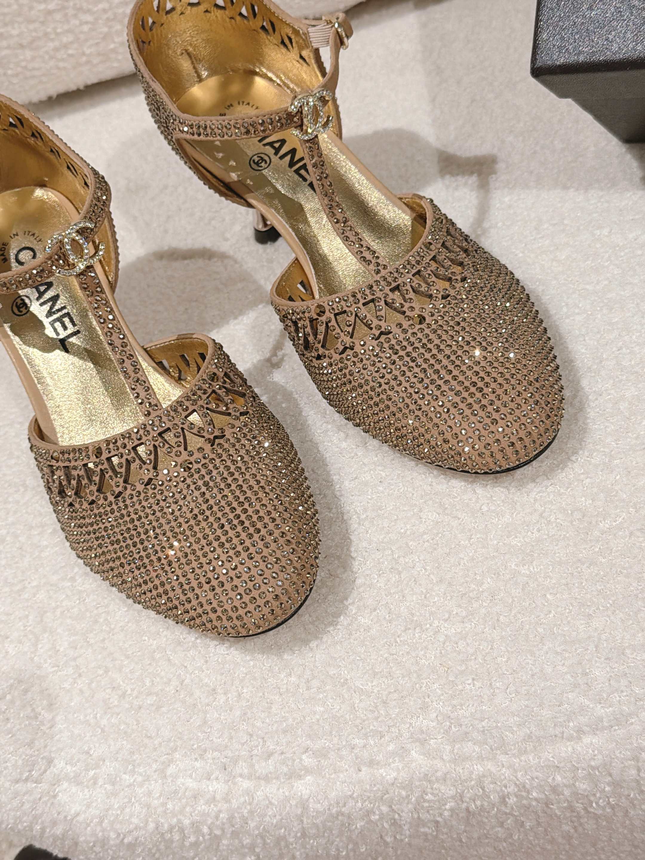 Women's shoes collection