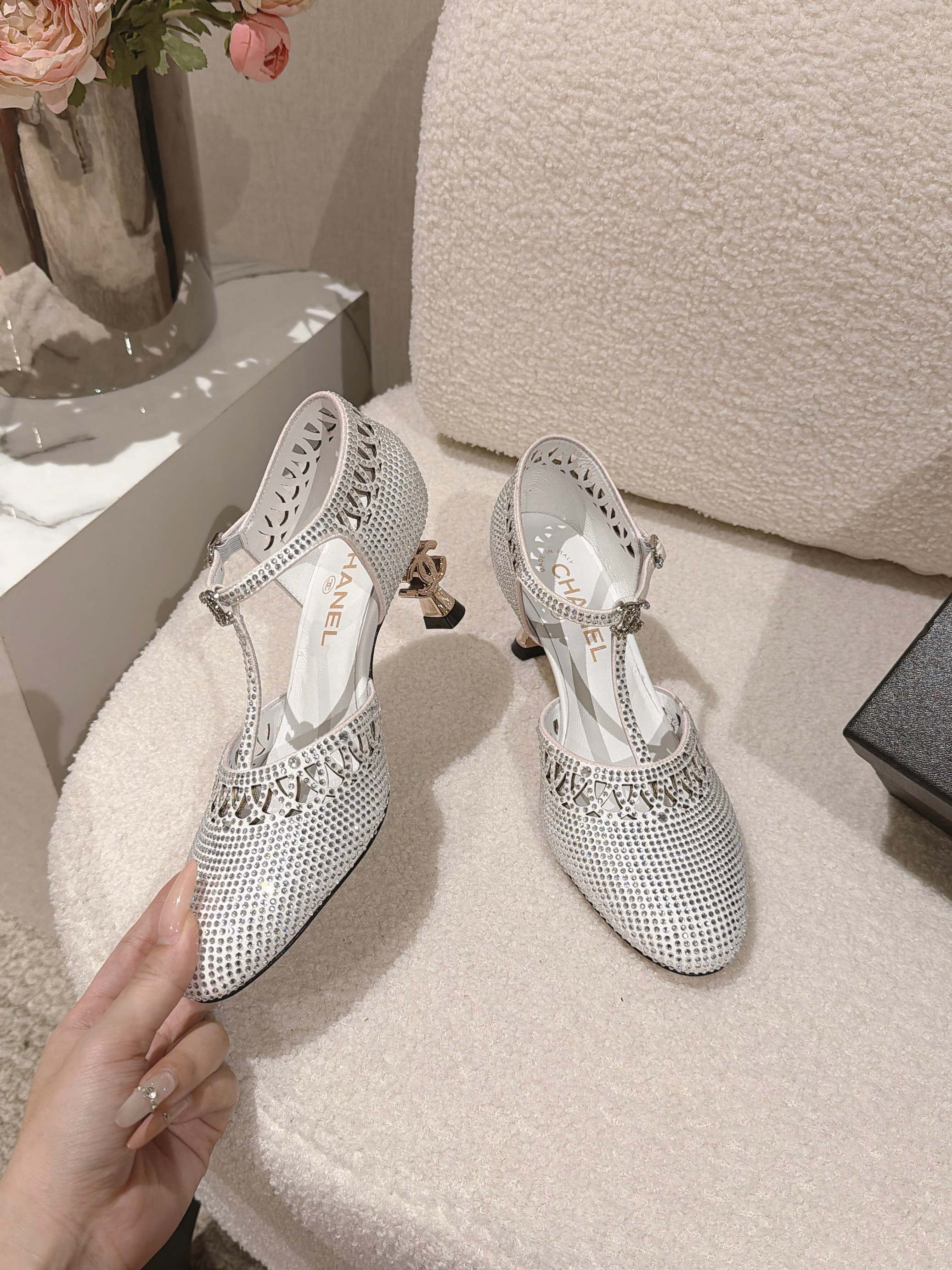 Women's shoes collection