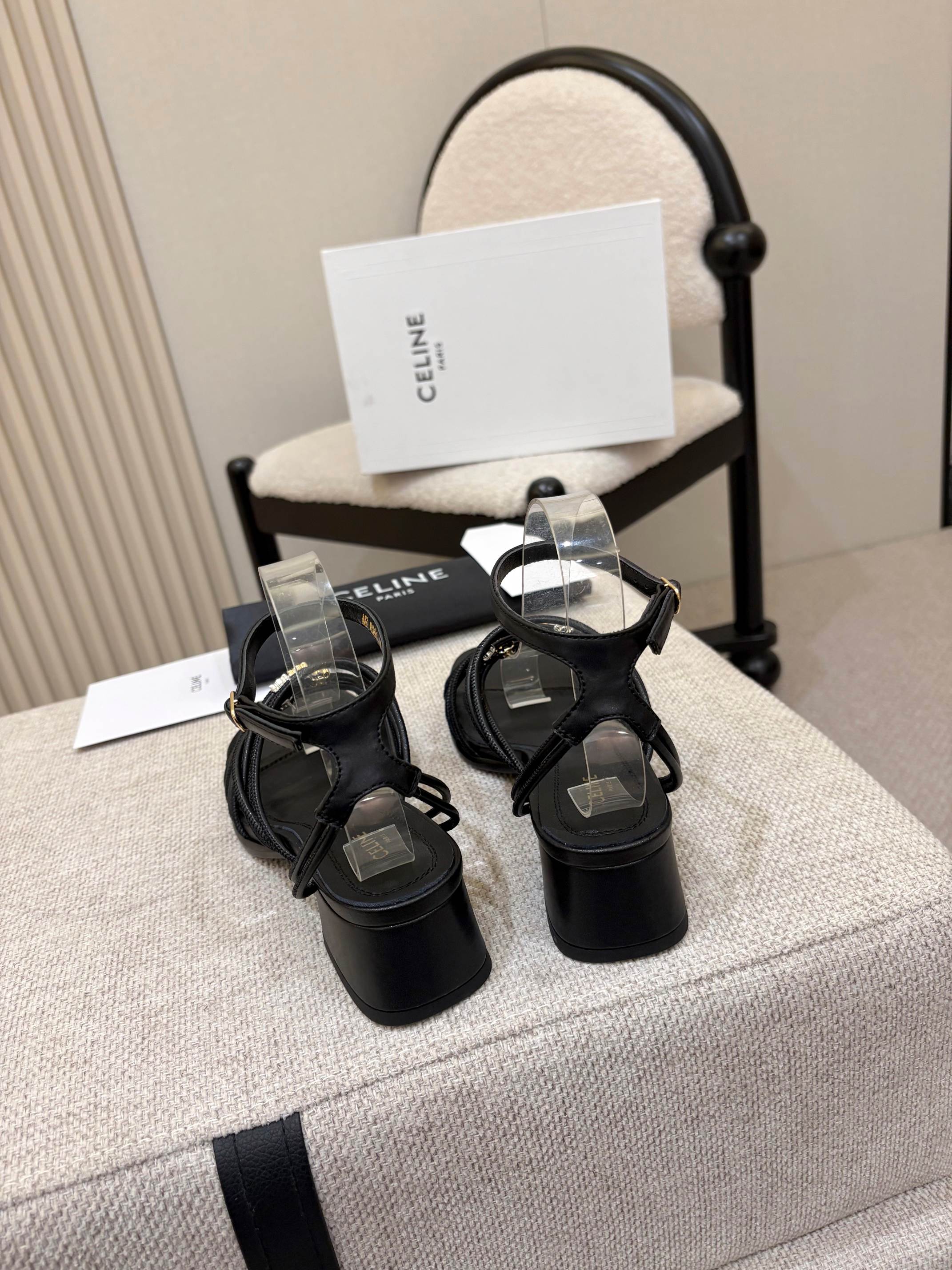 Women's shoes collection