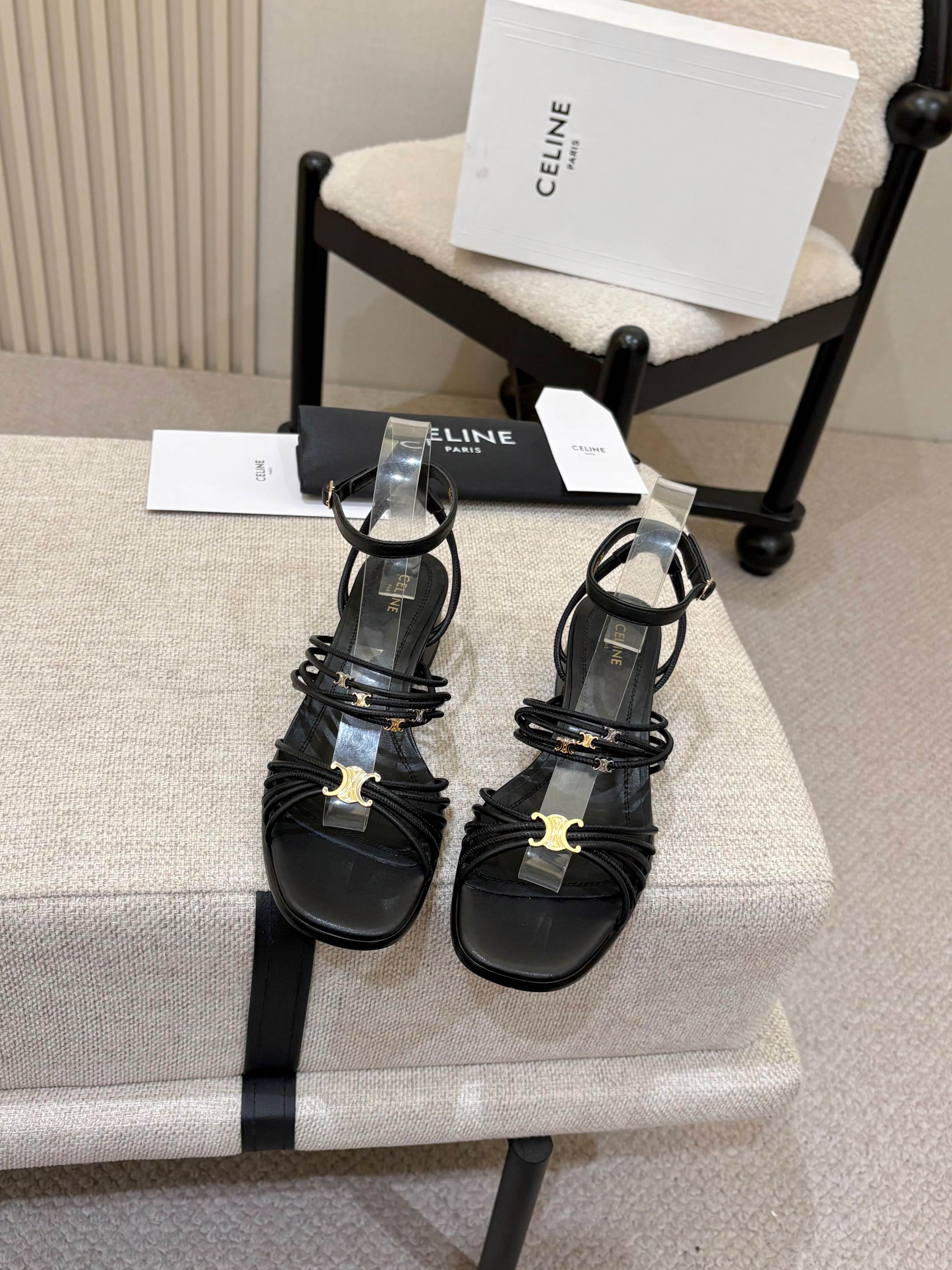 Women's shoes collection
