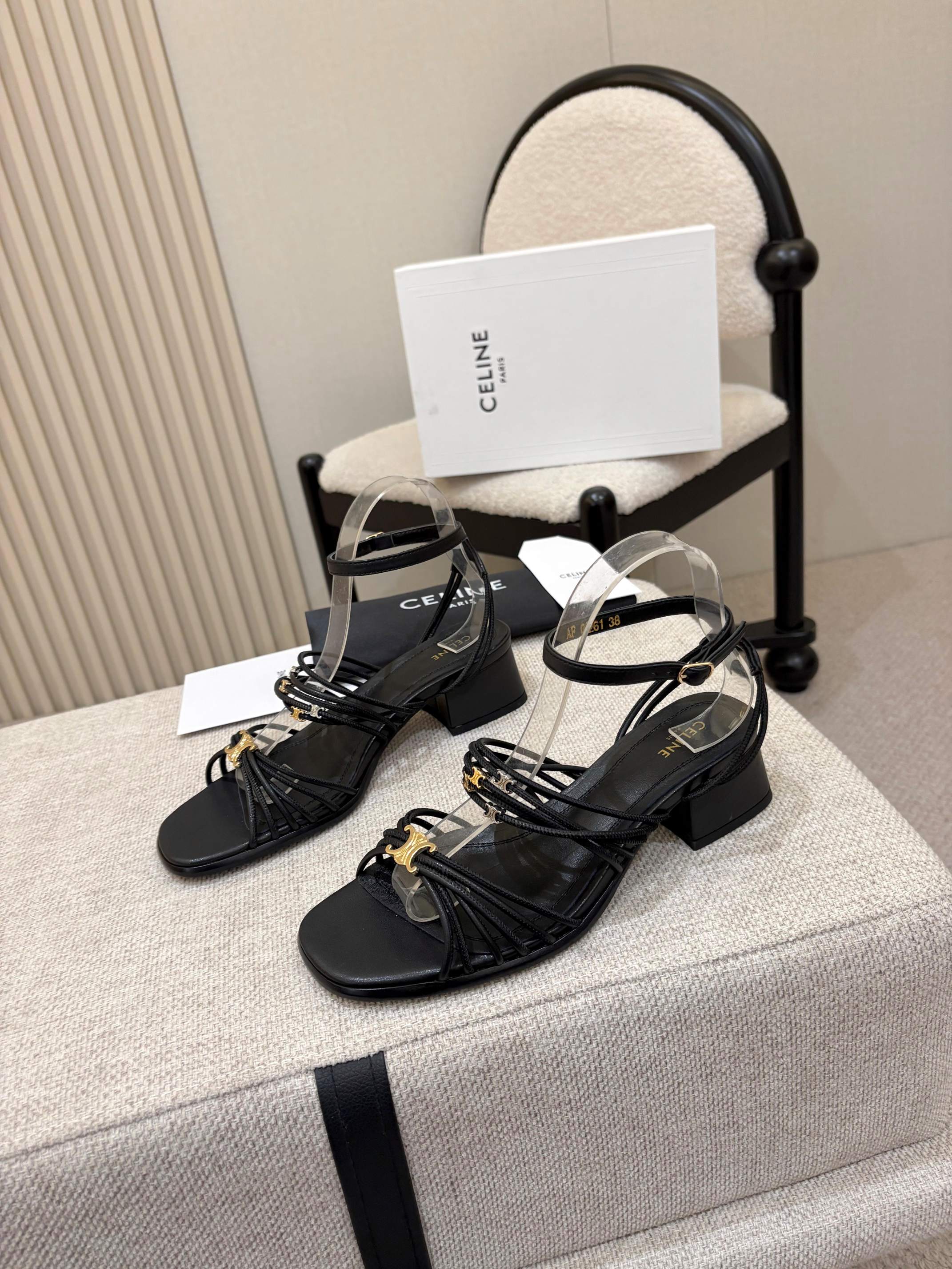 Women's shoes collection