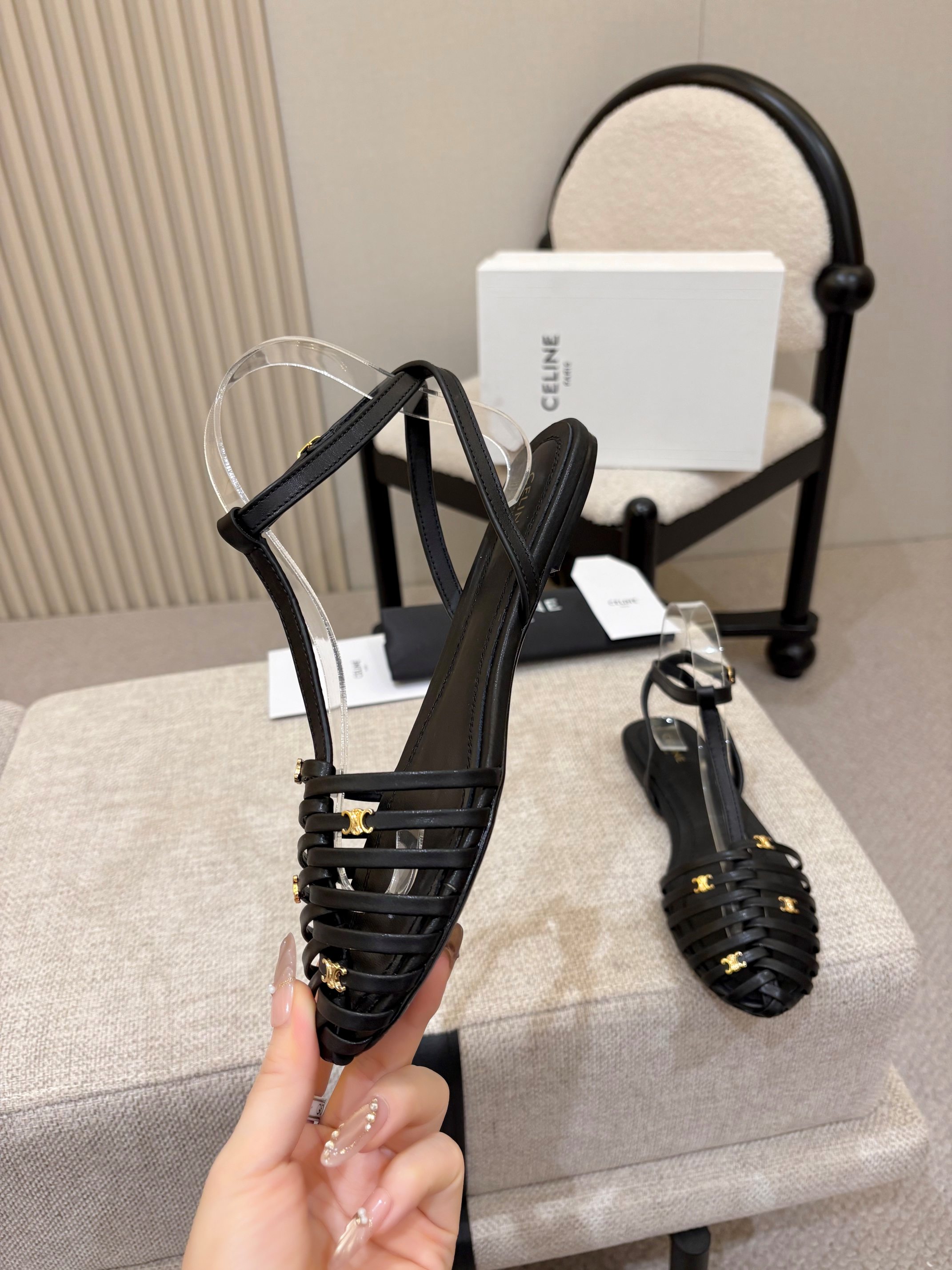 Women's shoes collection
