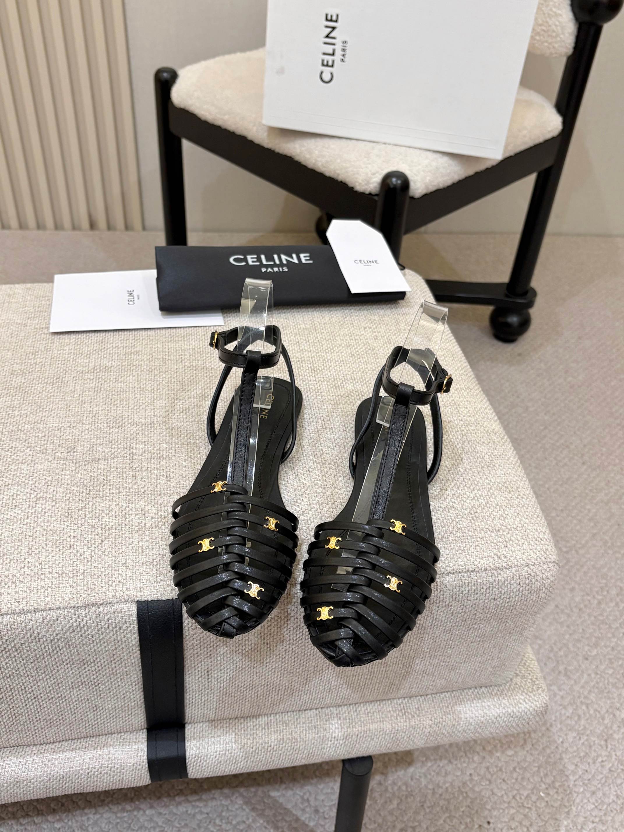 Women's shoes collection
