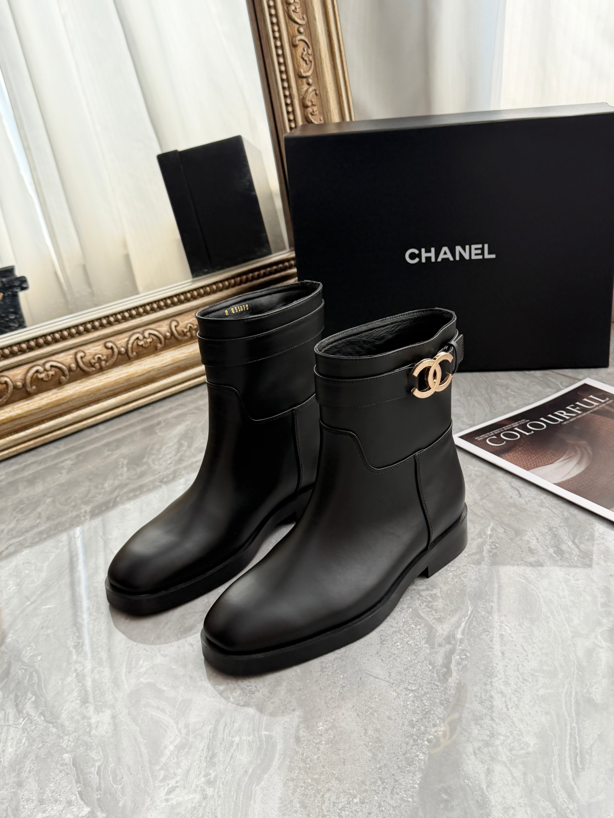 Women's shoes collection