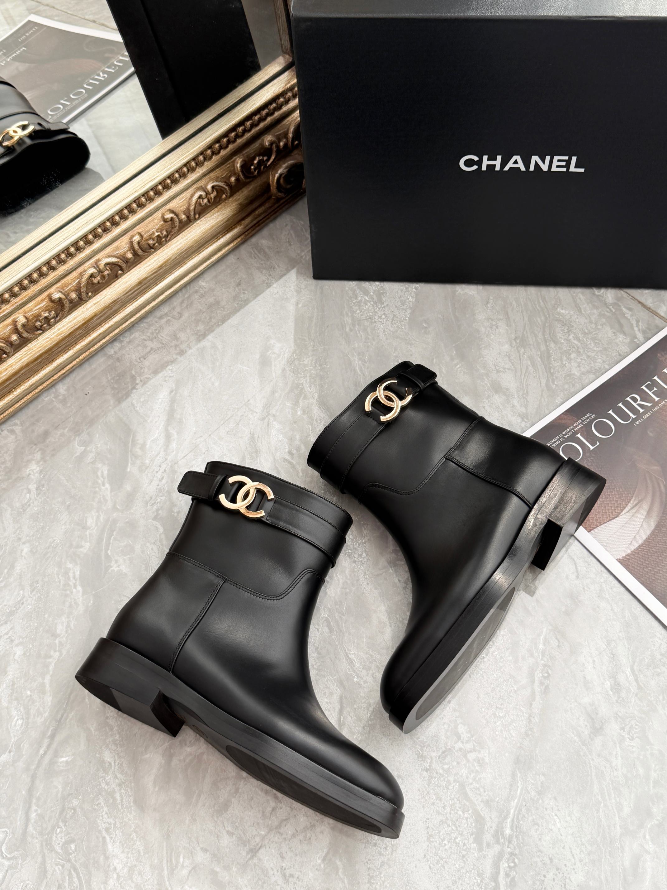 Women's shoes collection