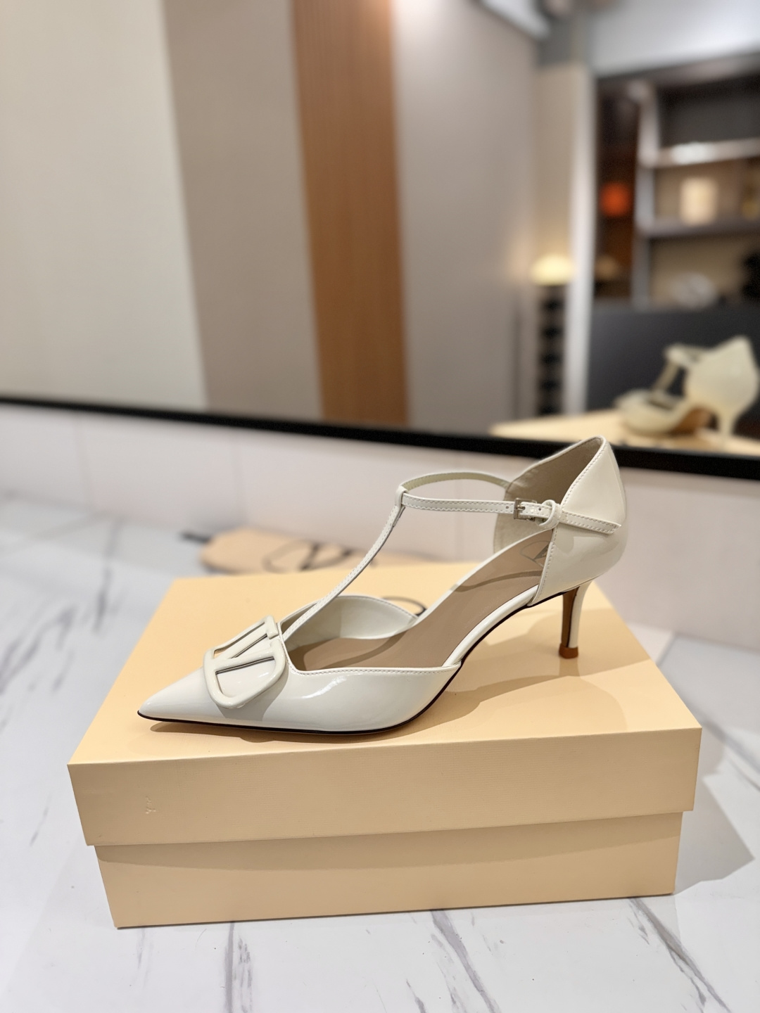 Women's shoes collection