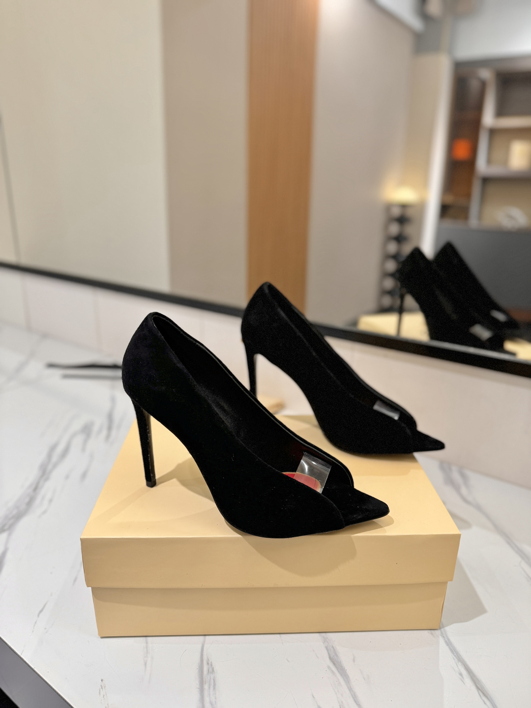 Women's shoes collection