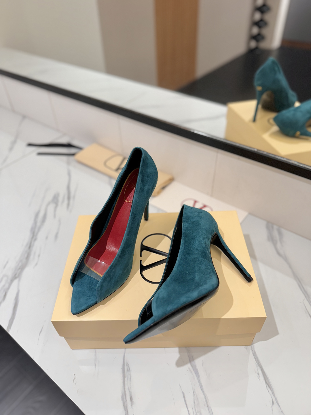 Women's shoes collection