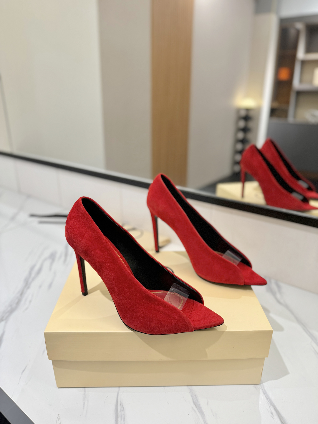Women's shoes collection