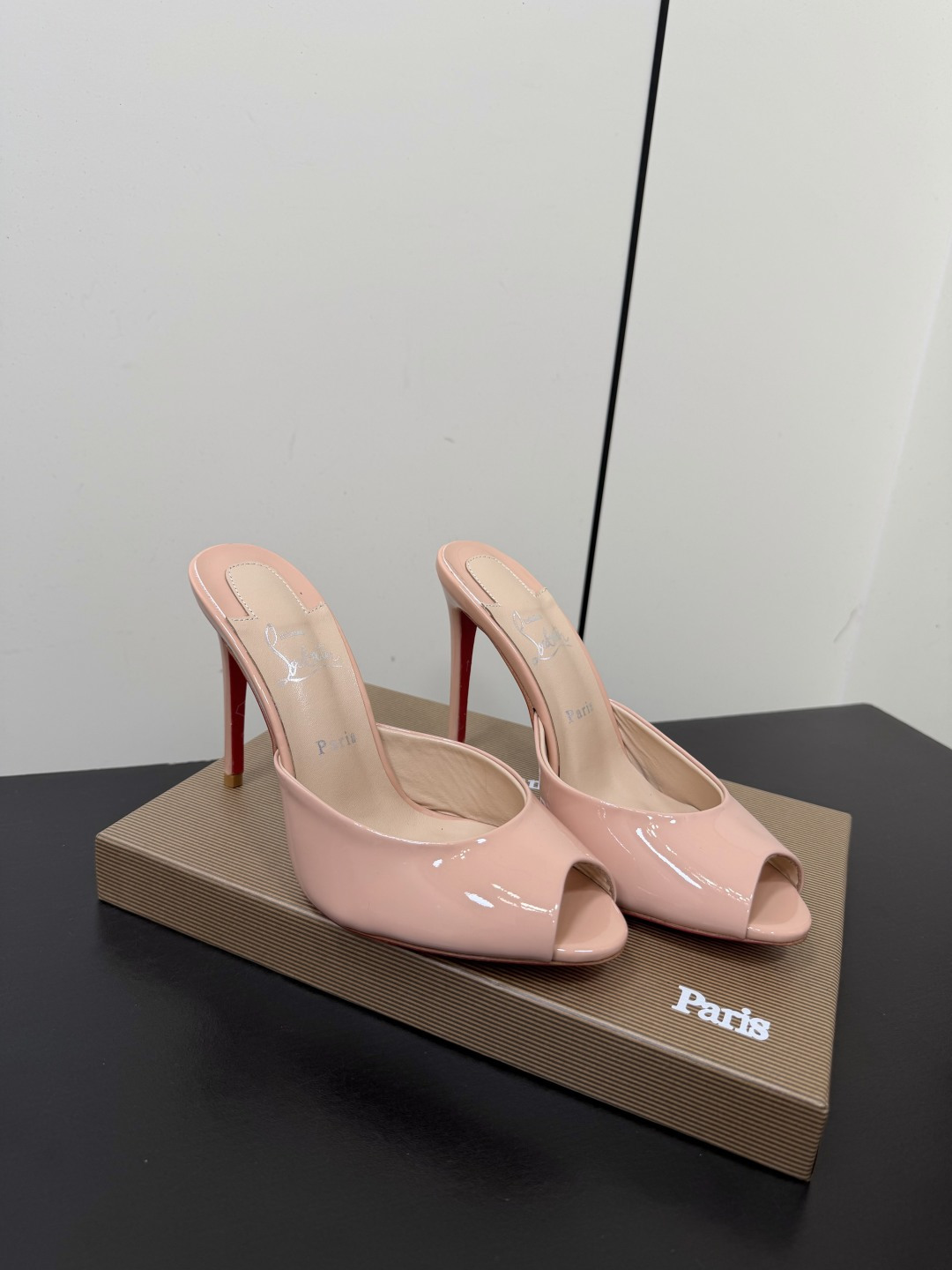 Women's shoes collection