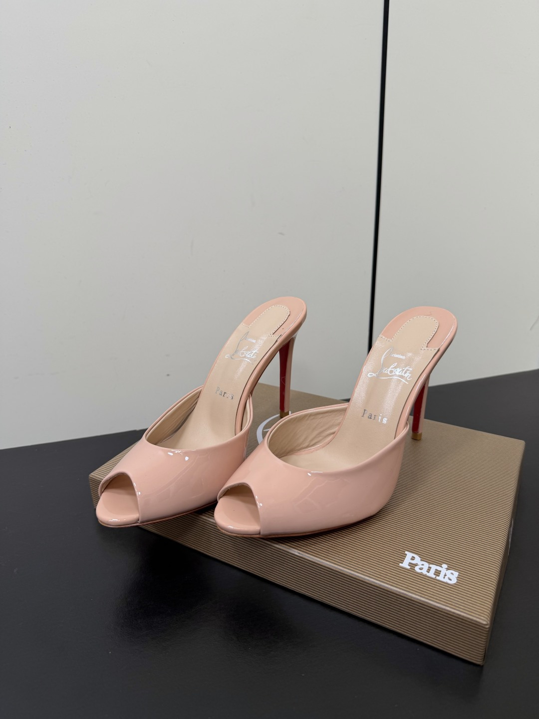 Women's shoes collection