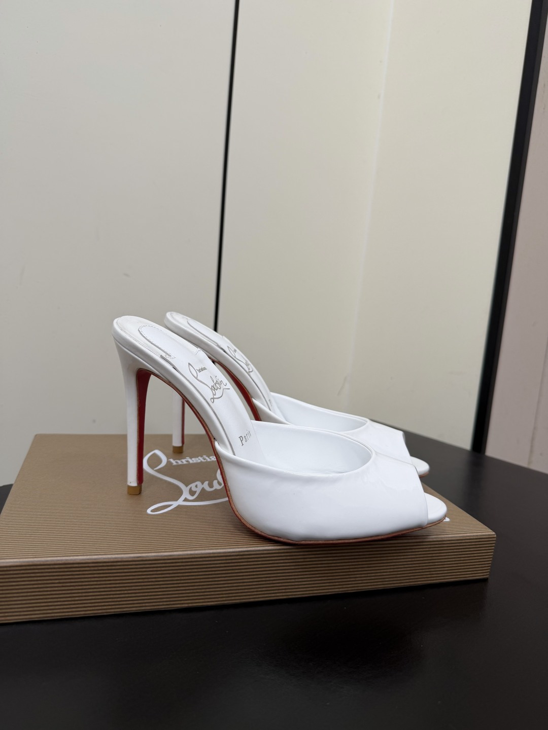 Women's shoes collection