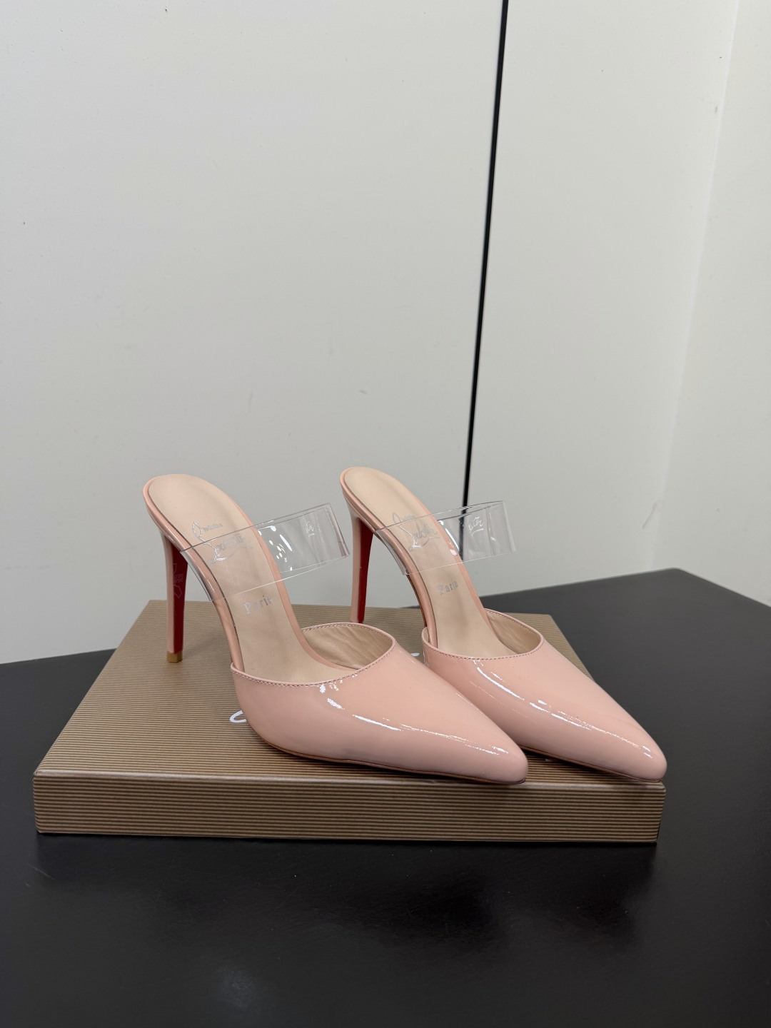 Women's shoes collection