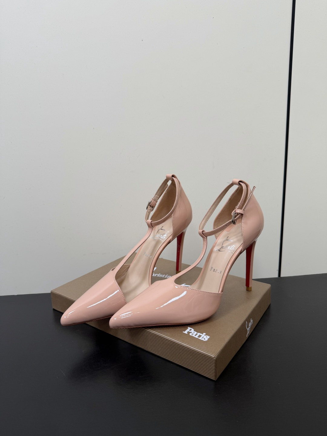 Women's shoes collection