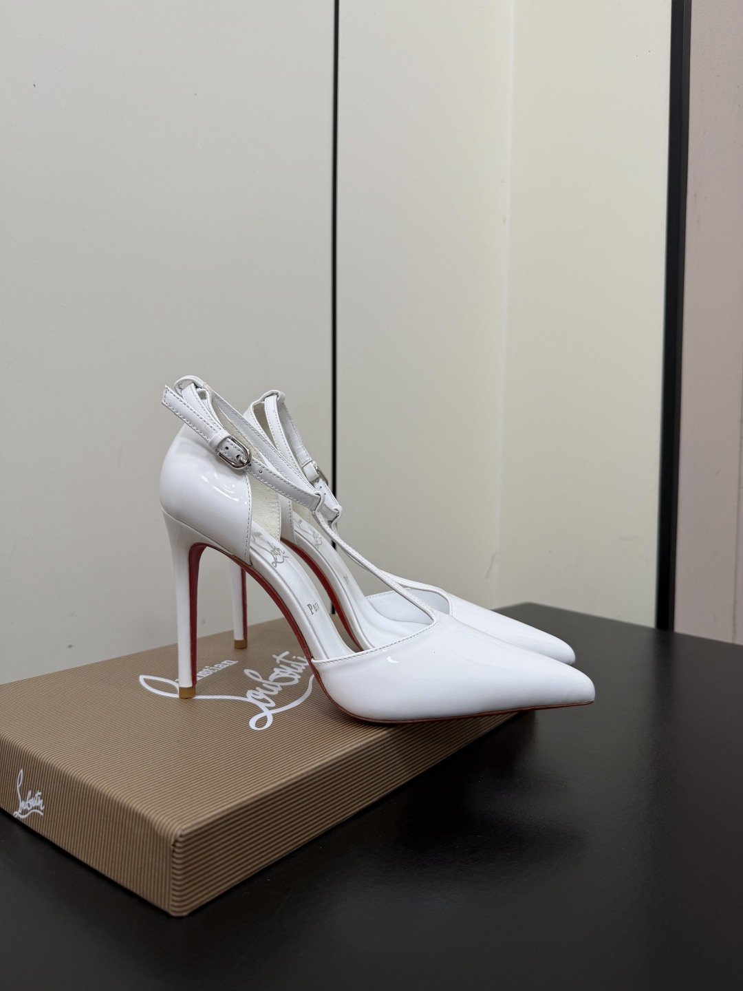 Women's shoes collection