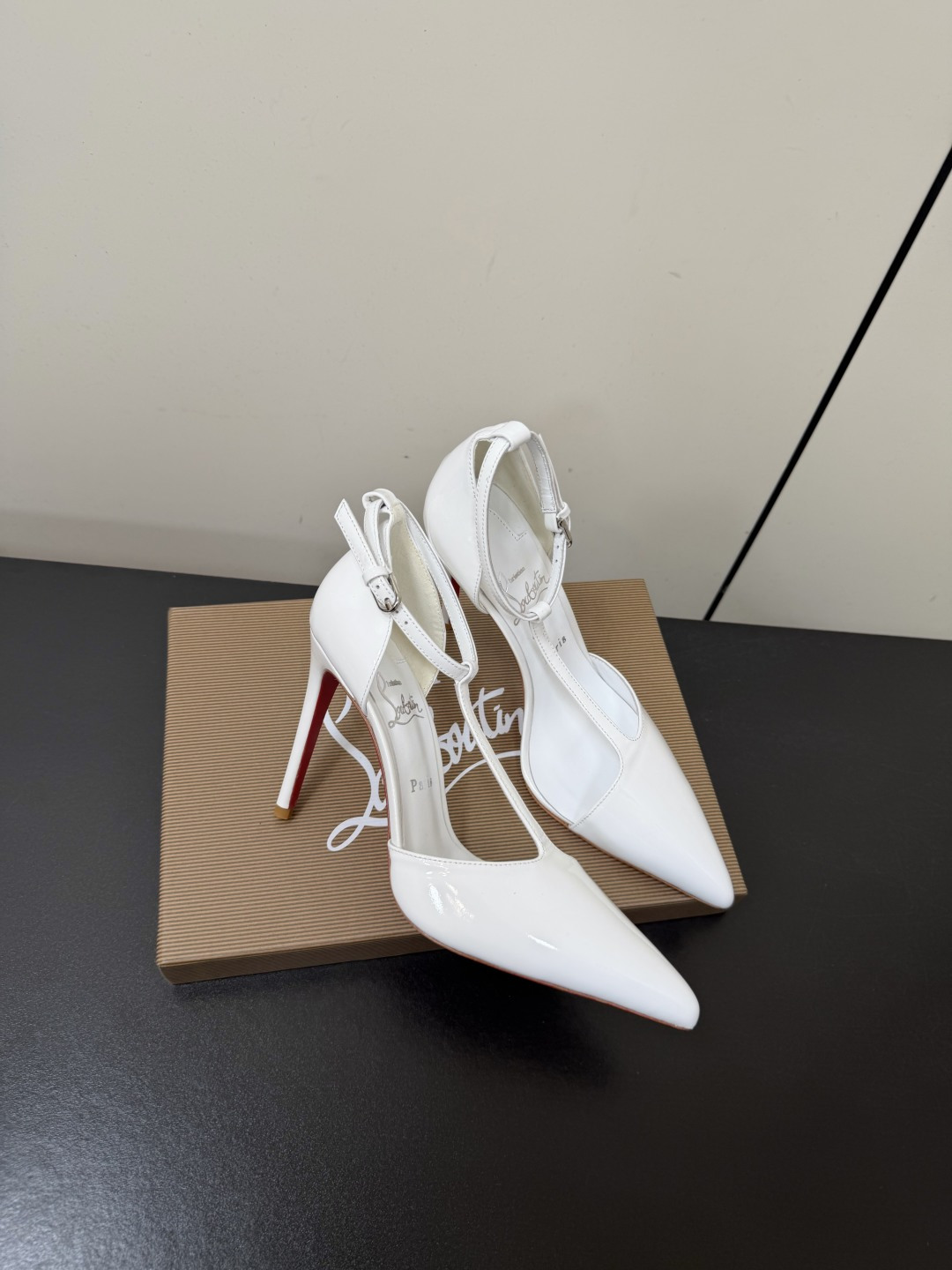 Women's shoes collection