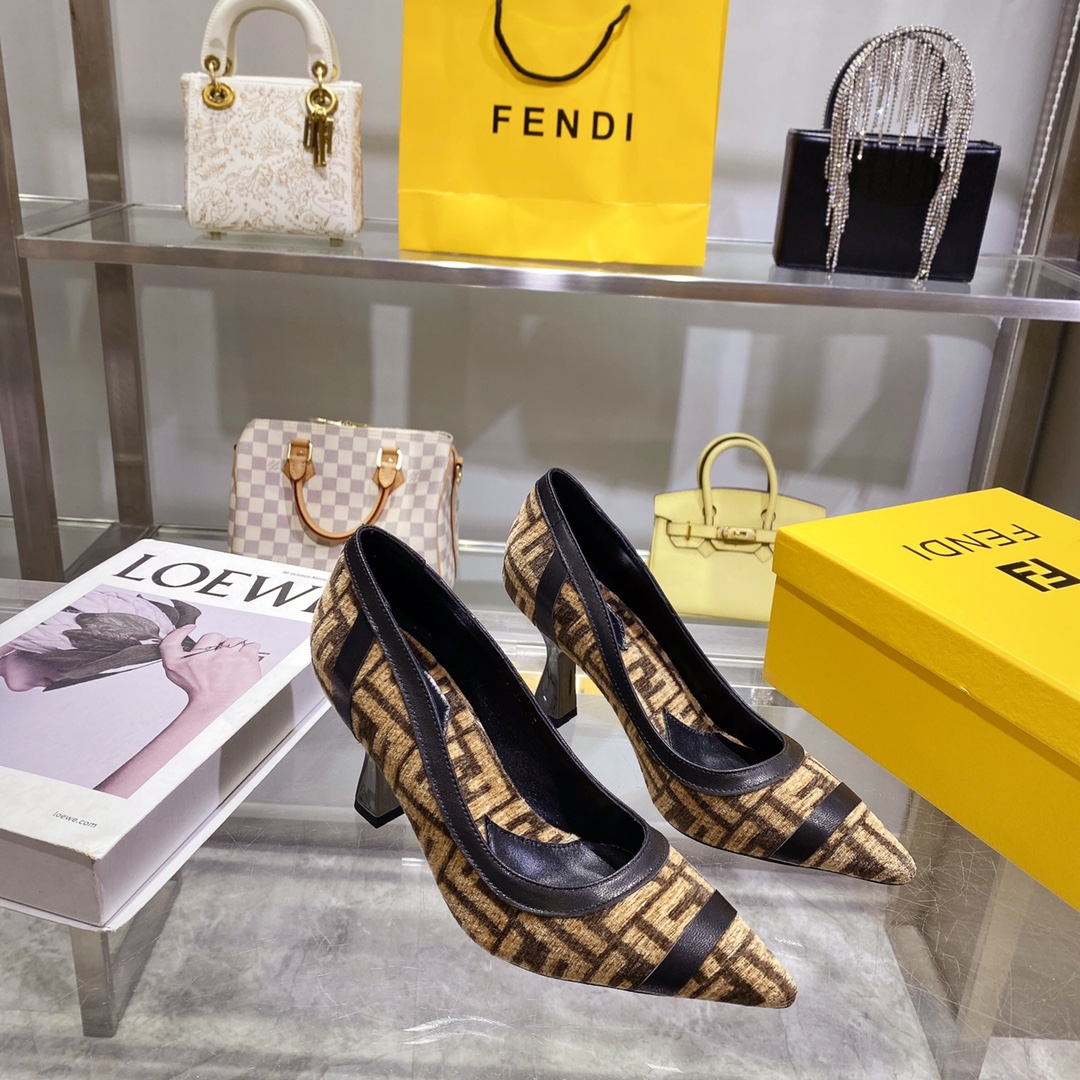 Women's shoes collection