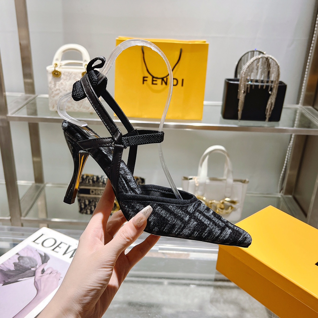 Women's shoes collection