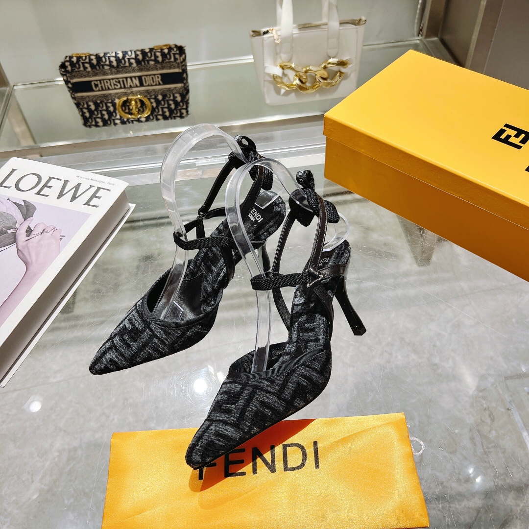 Women's shoes collection