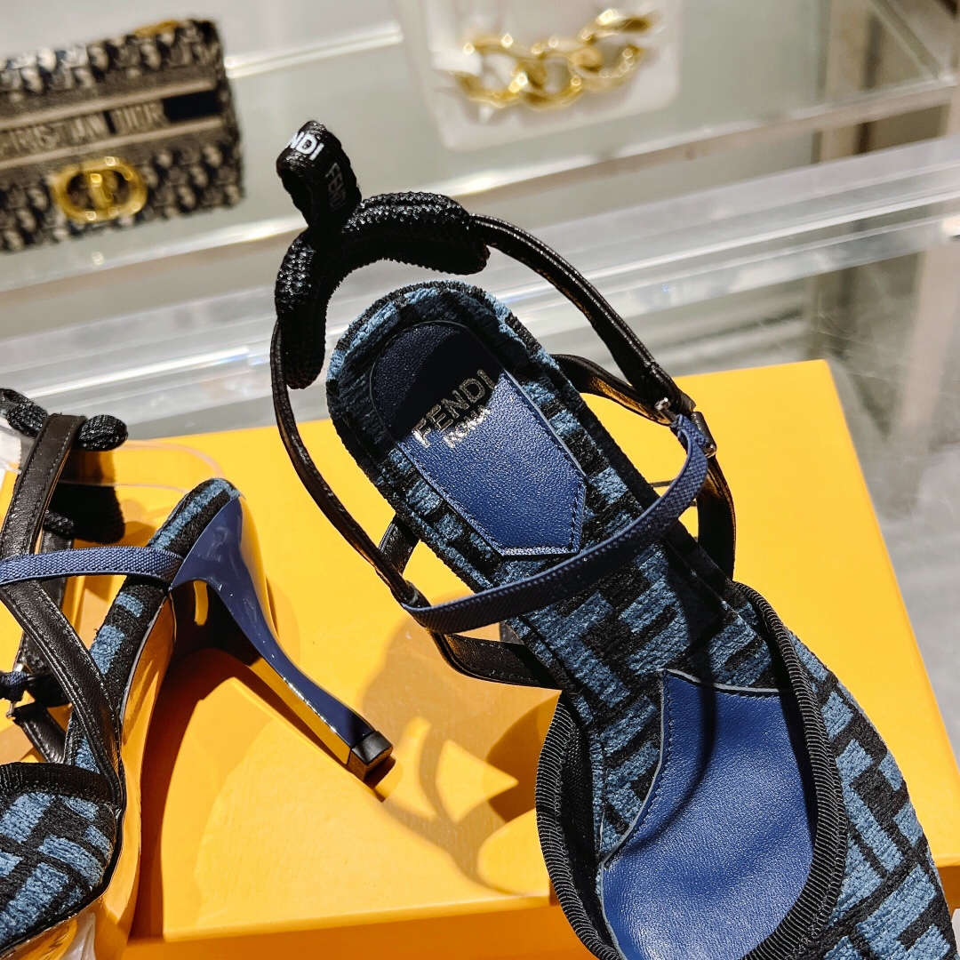 Women's shoes collection