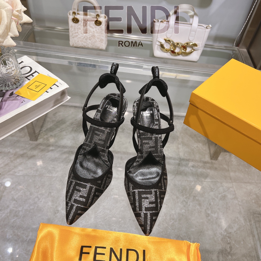 Women's shoes collection