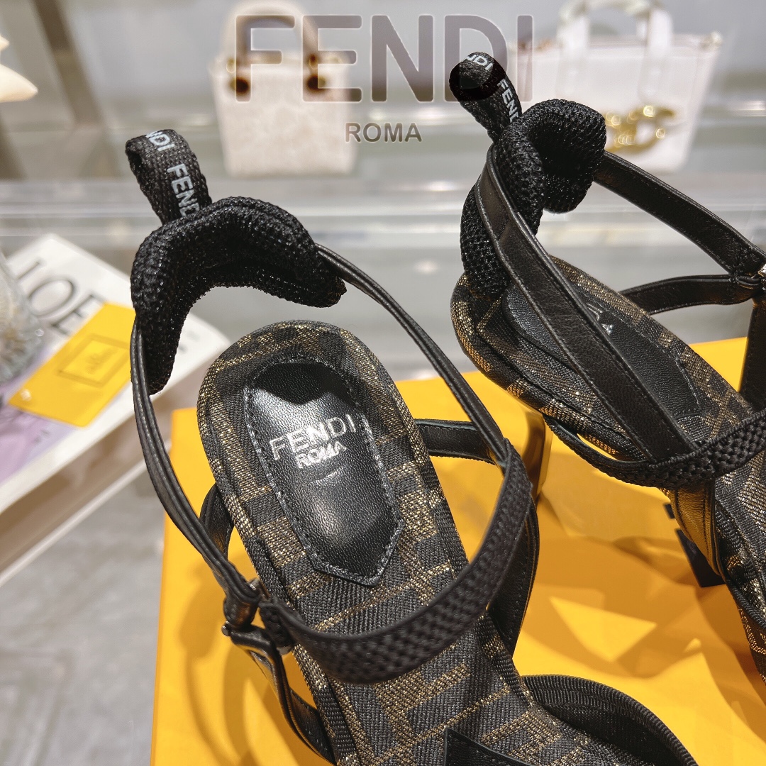 Women's shoes collection