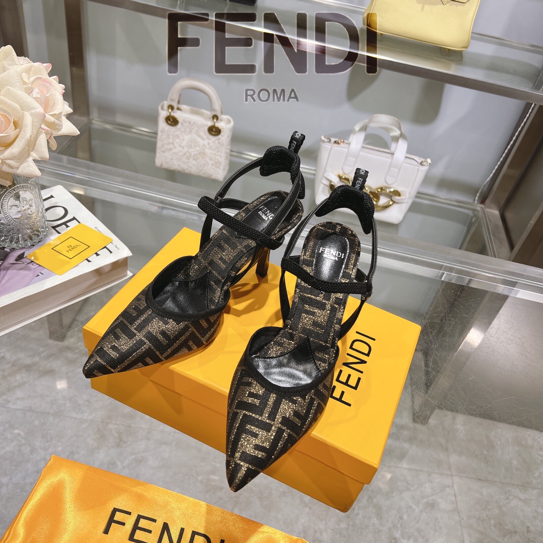 Women's shoes collection
