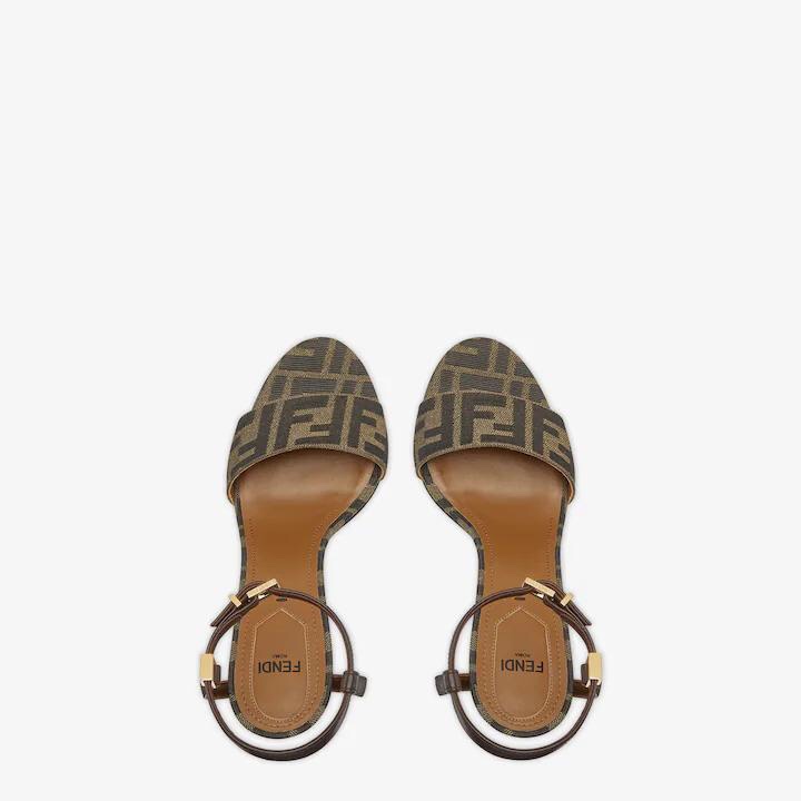 Women's shoes collection