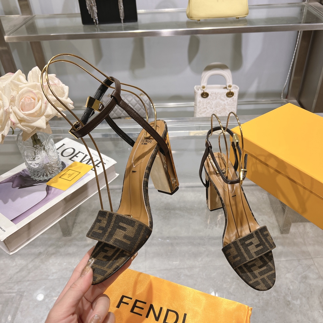 Women's shoes collection