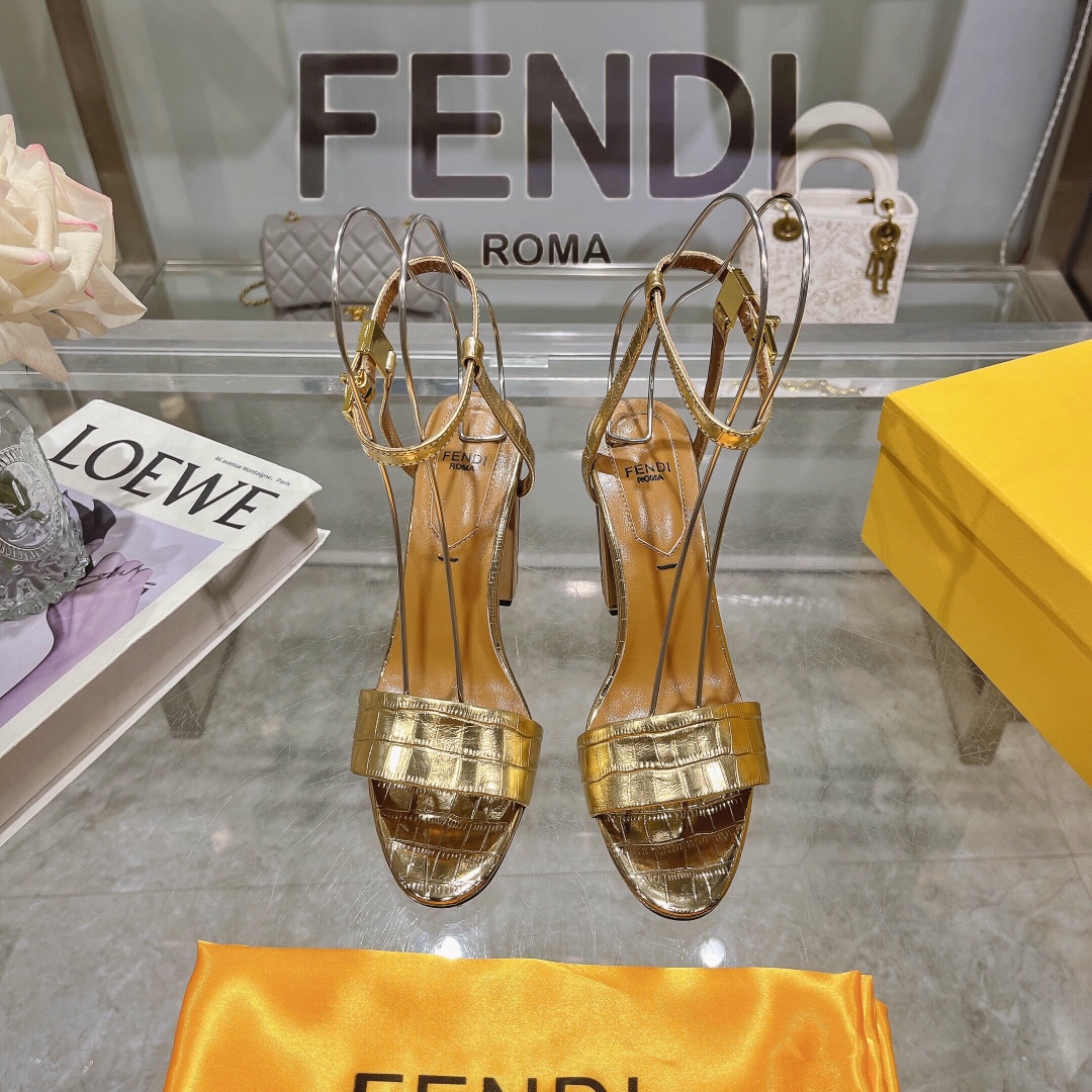 Women's shoes collection
