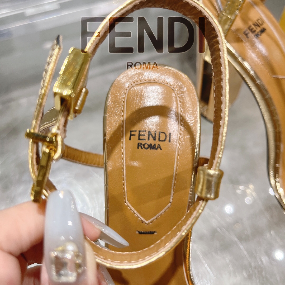 Women's shoes collection