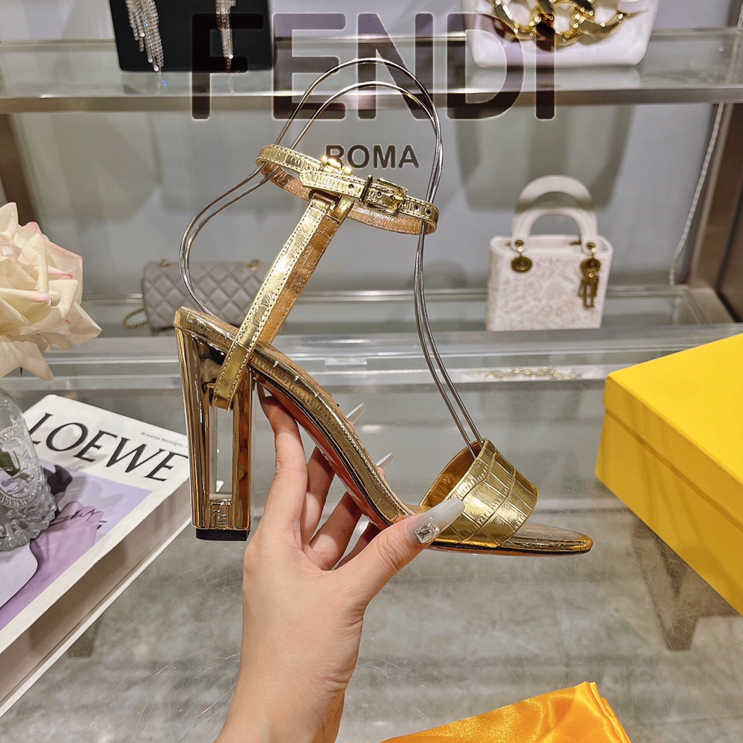 Women's shoes collection