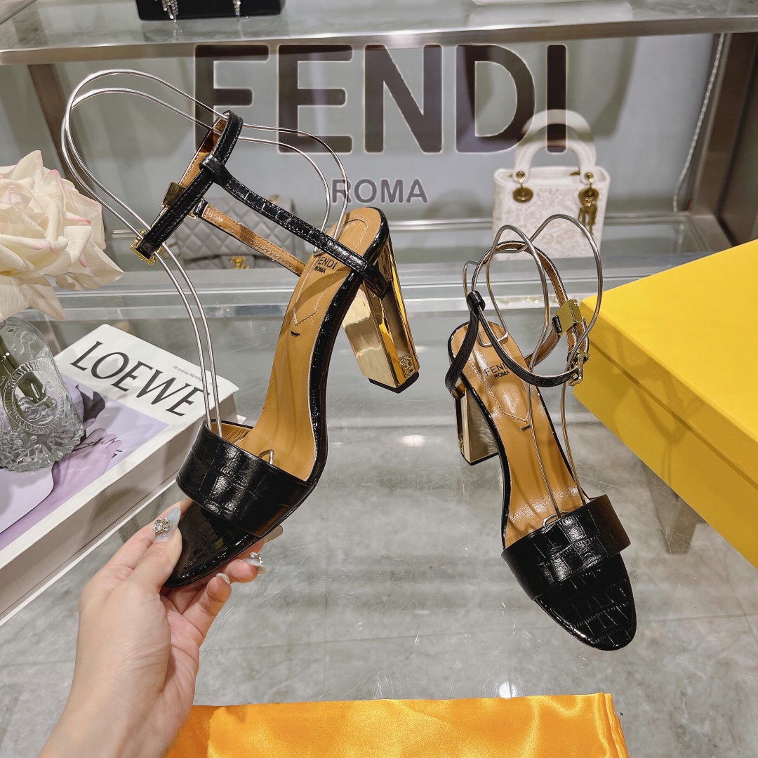 Women's shoes collection