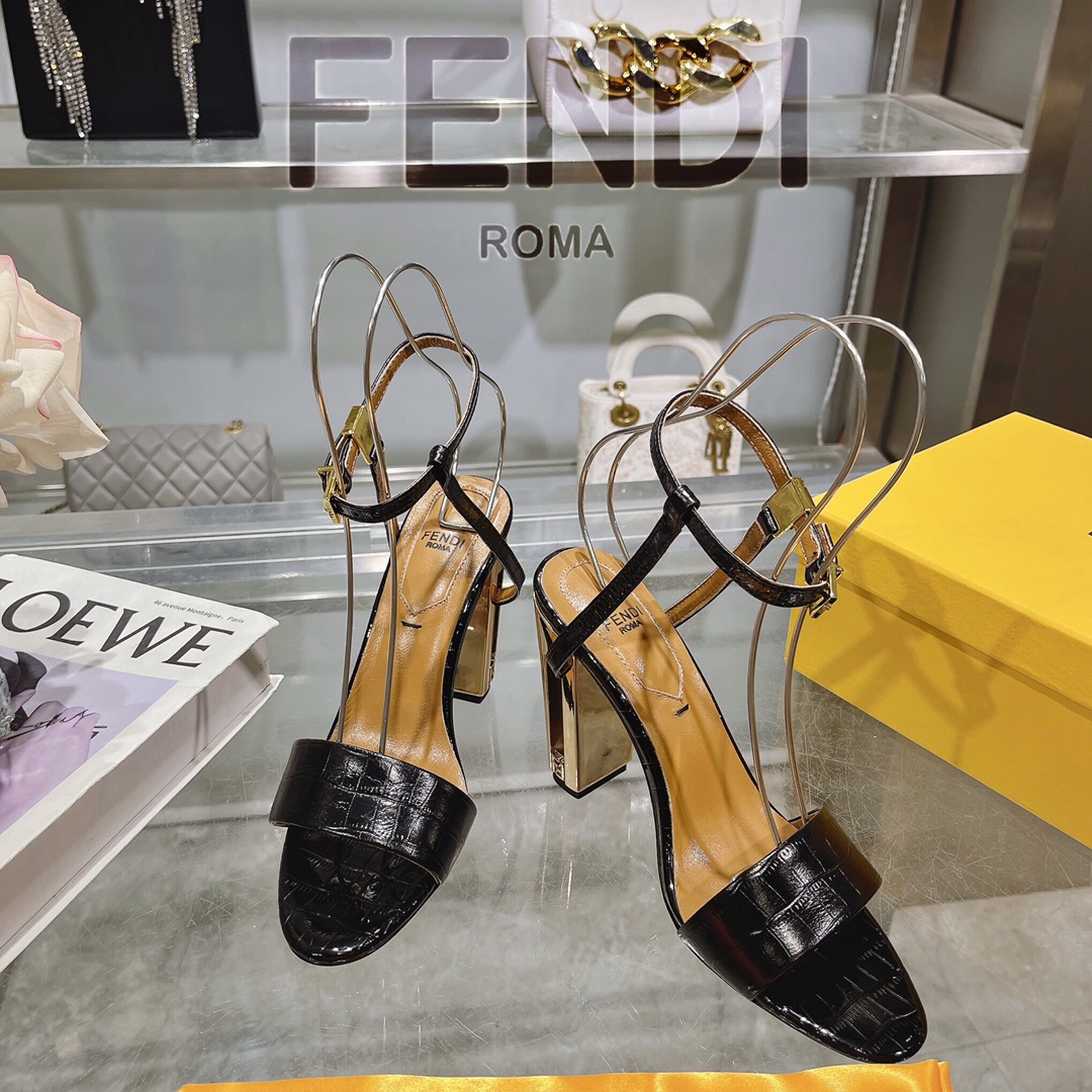 Women's shoes collection